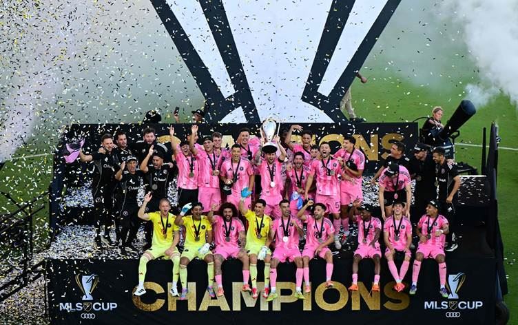 Inter Miami, Vancouver'ı 3-1 mağlup ederek ABD Ligi Kupası'nı müzesine götürdü