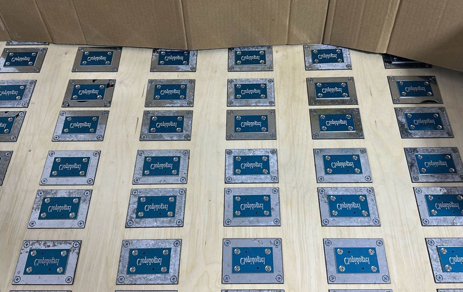 ضبط 240 ختماً لأسماء أدوية بأحد المنافذ العراقية