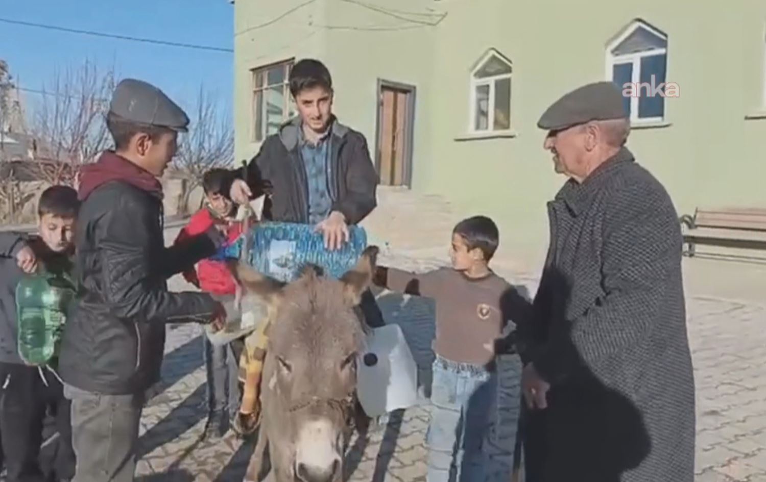 Gundê Şikeftiyê / Wêne: Ji dîmenan hatiye girtin