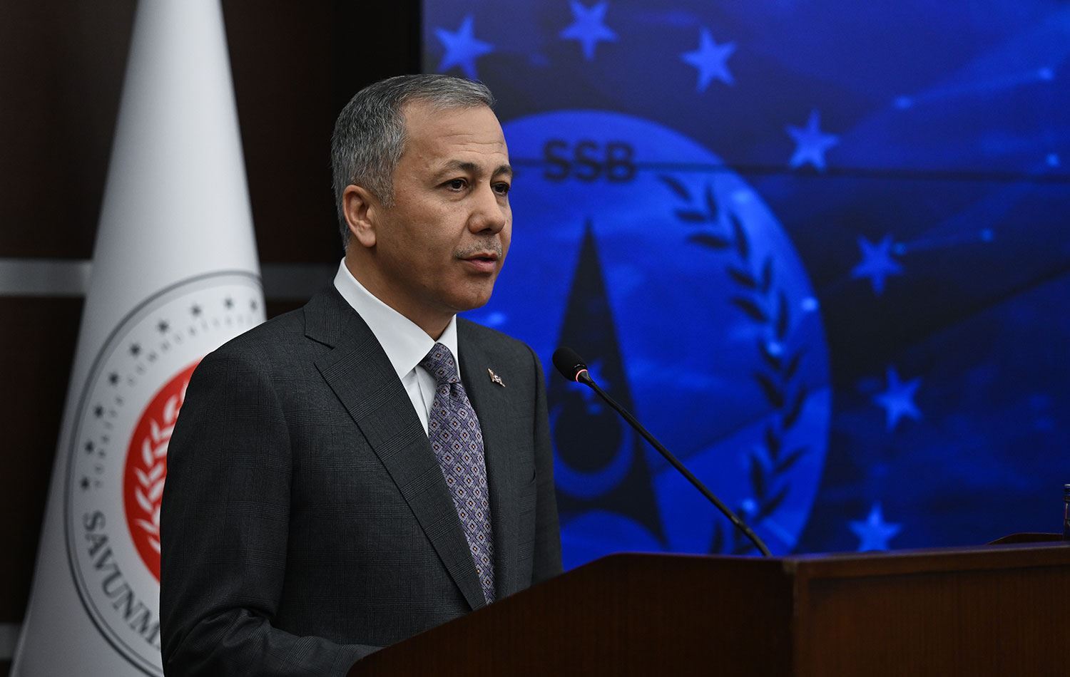 Türkiye İçişleri Bakanı Ali Yerlikaya