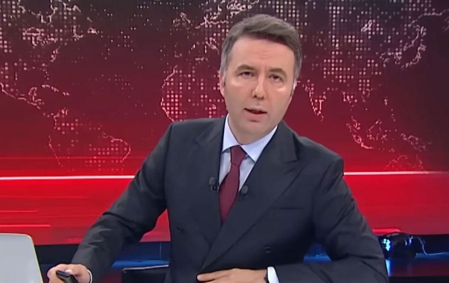 Habertürk TV Genel Yayın Yönetmeni Mehmet Akif Ersoy, İstanbul Cumhuriyet Başsavcılığı tarafından yürütülen uyuşturucu soruşturması kapsamında gözaltına alındı