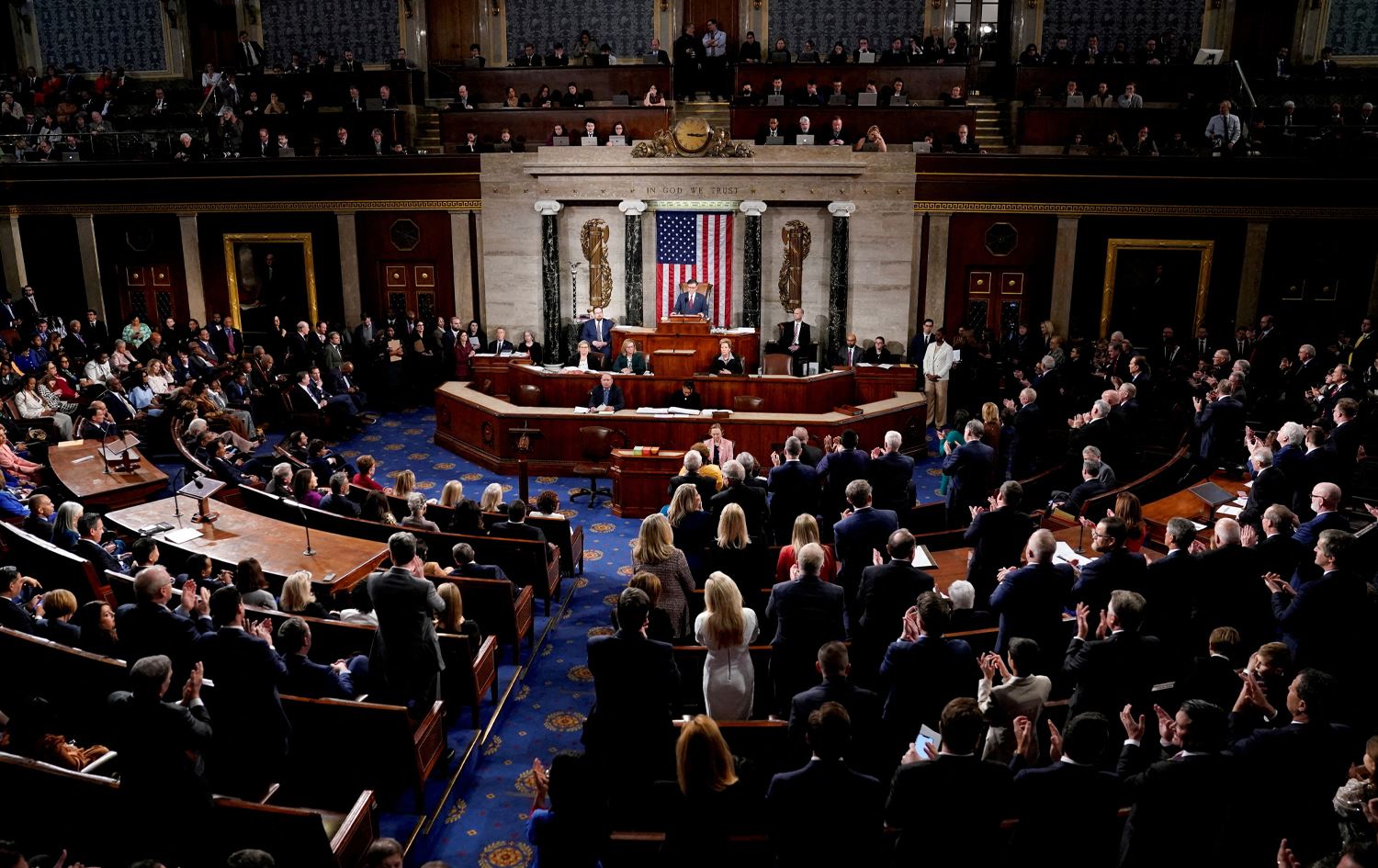 کۆنگرێسی ئەمریکا دەنگی لەسەر هەڵگرتنی یاسای قەیسەر لەسەر سووریا دا