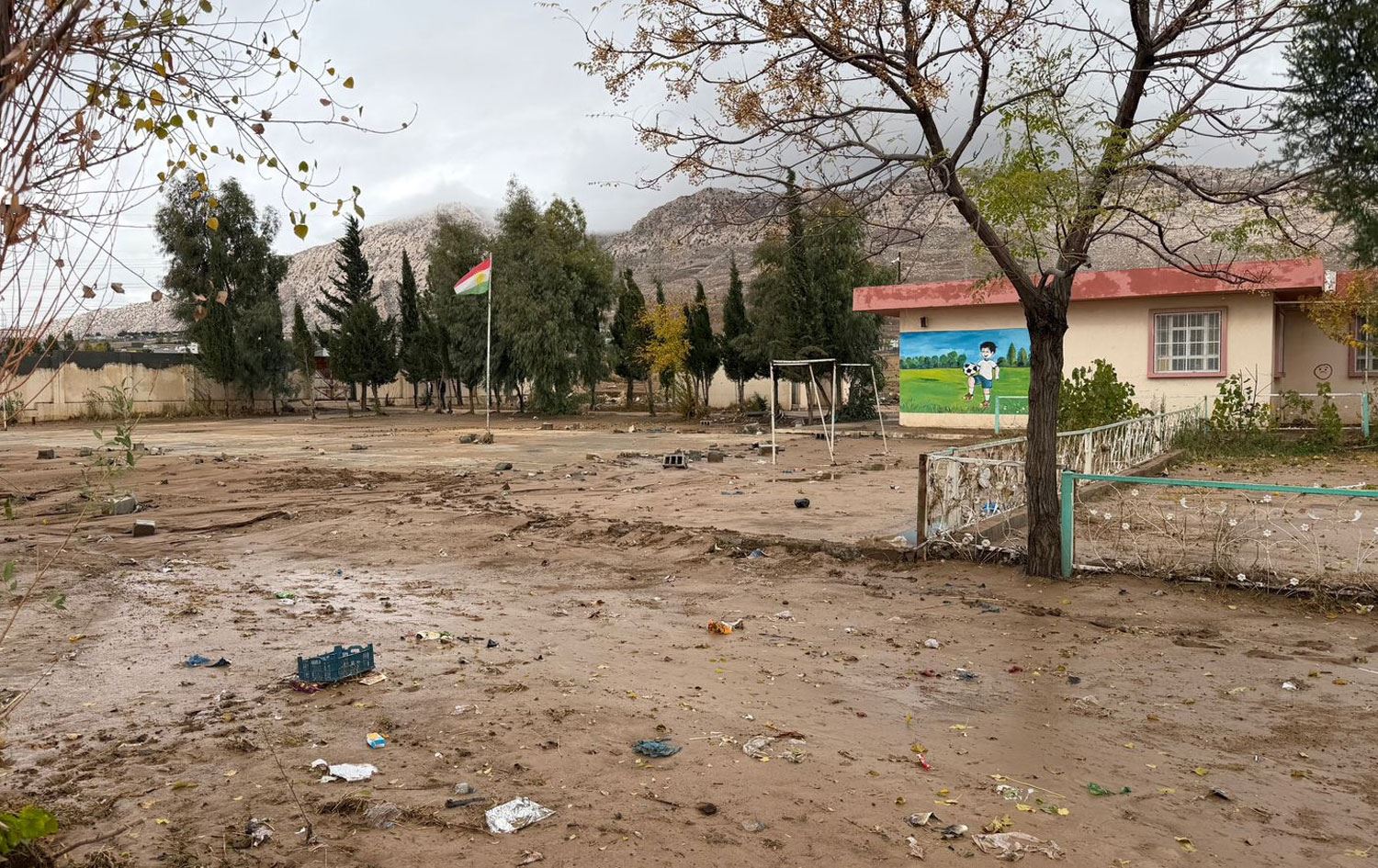 A school damaged by flash flooding in the Takiya sub-district of Chamchamal, Sulaimani province, on December 11, 2025. Photo: Hiwa Hussamadin/Rudaw