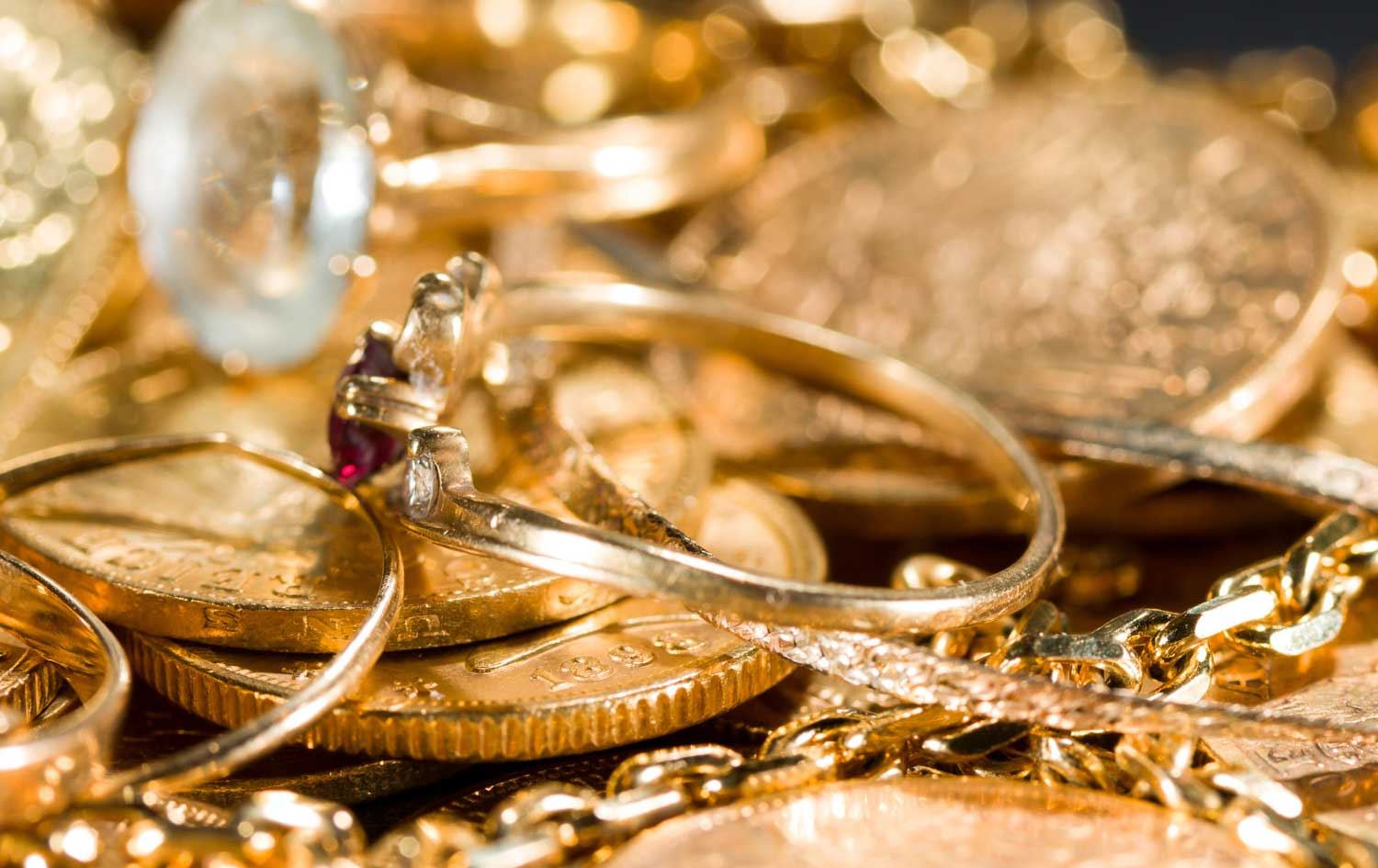 چەند پارچە زێڕێک