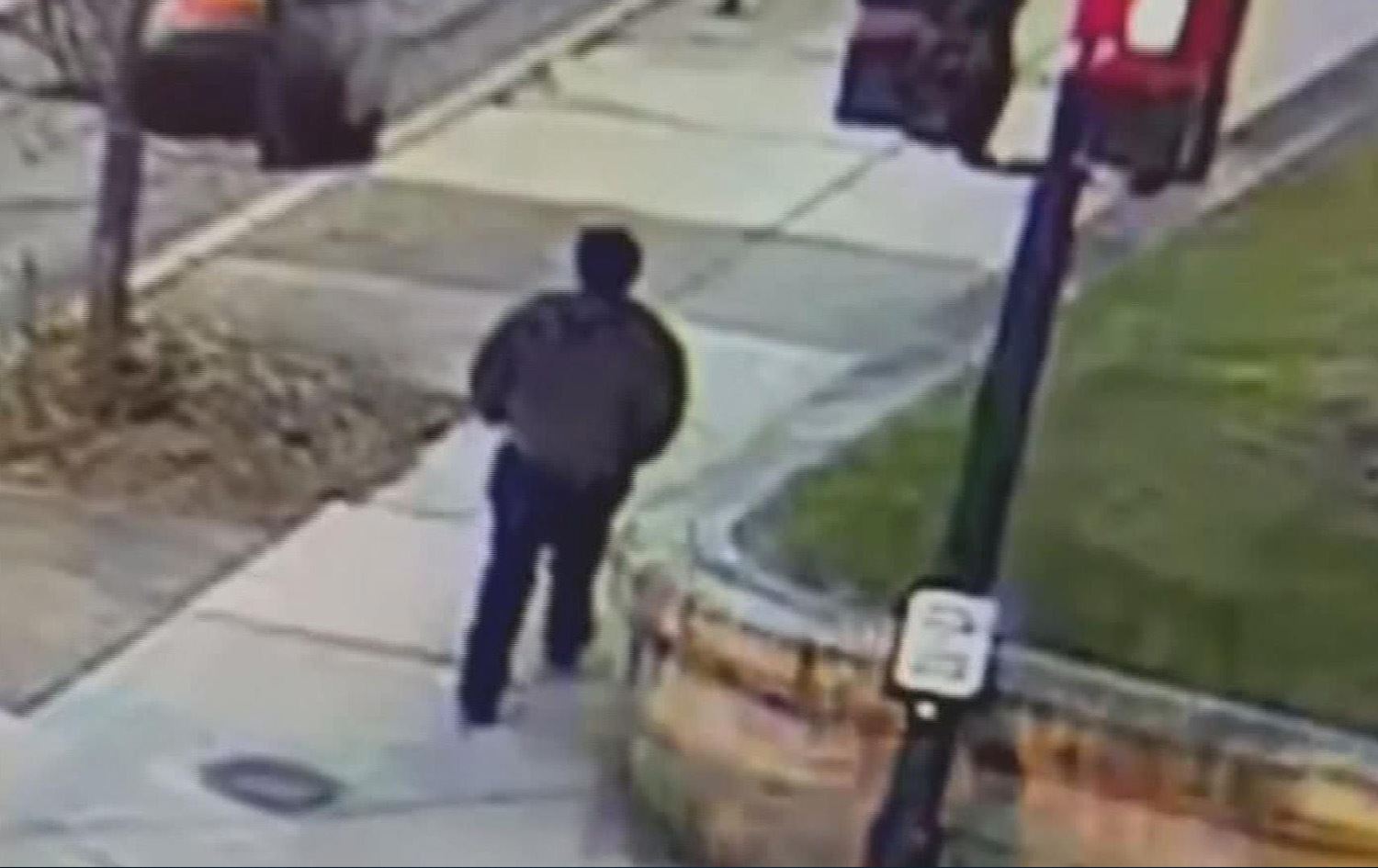 وێنەی هێرشکارەکە