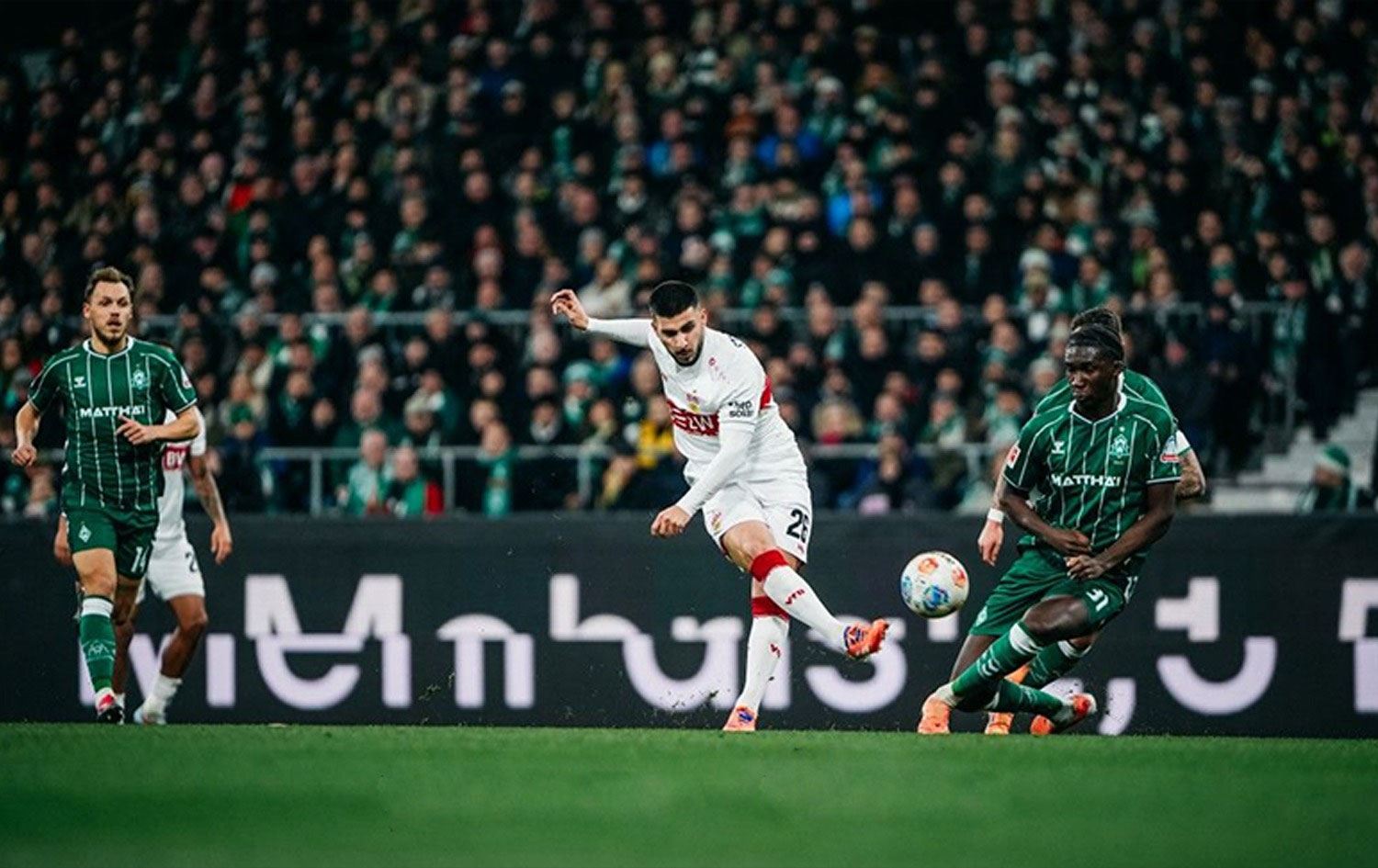 Denîzê Kurd wekî bayê xezebê ye, vê carê malik li Bremenê viritand