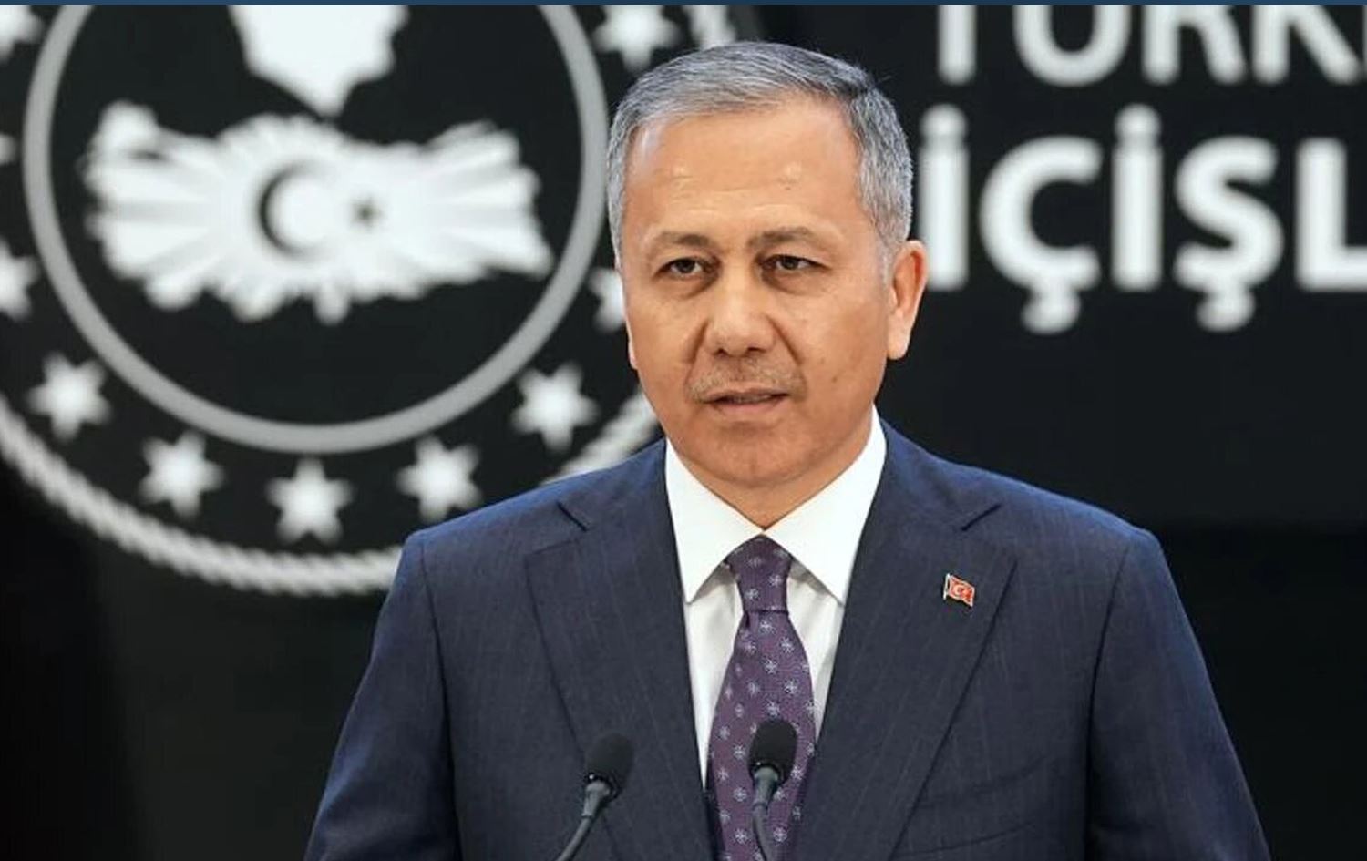 عەلی یەرلیکایا، وەزیری ناوخۆی تورکیا 