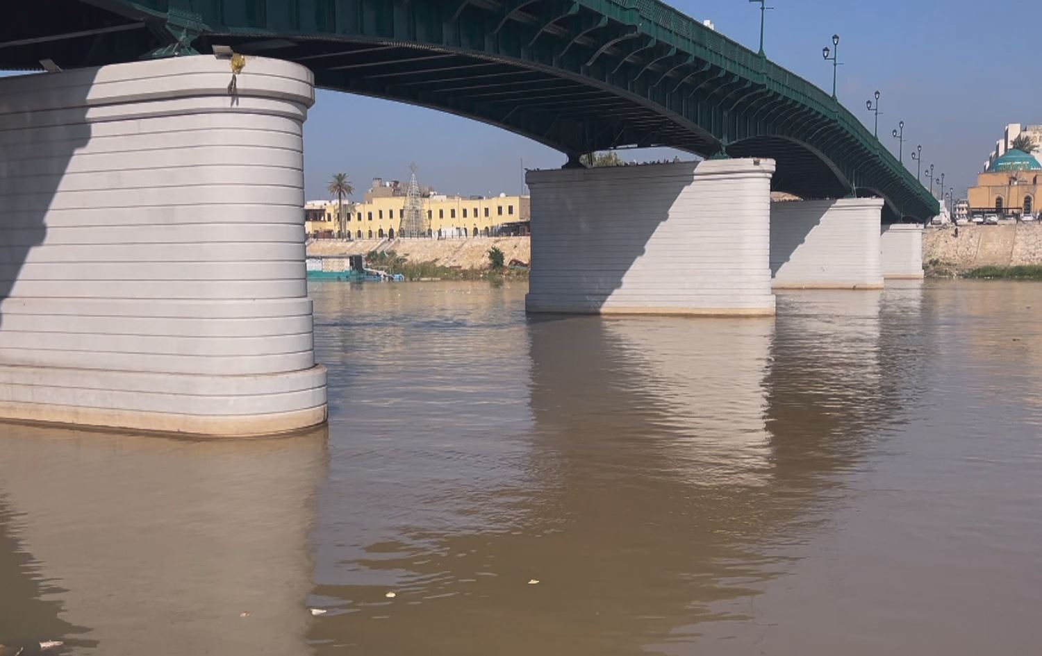 نهر دجلة في بغداد