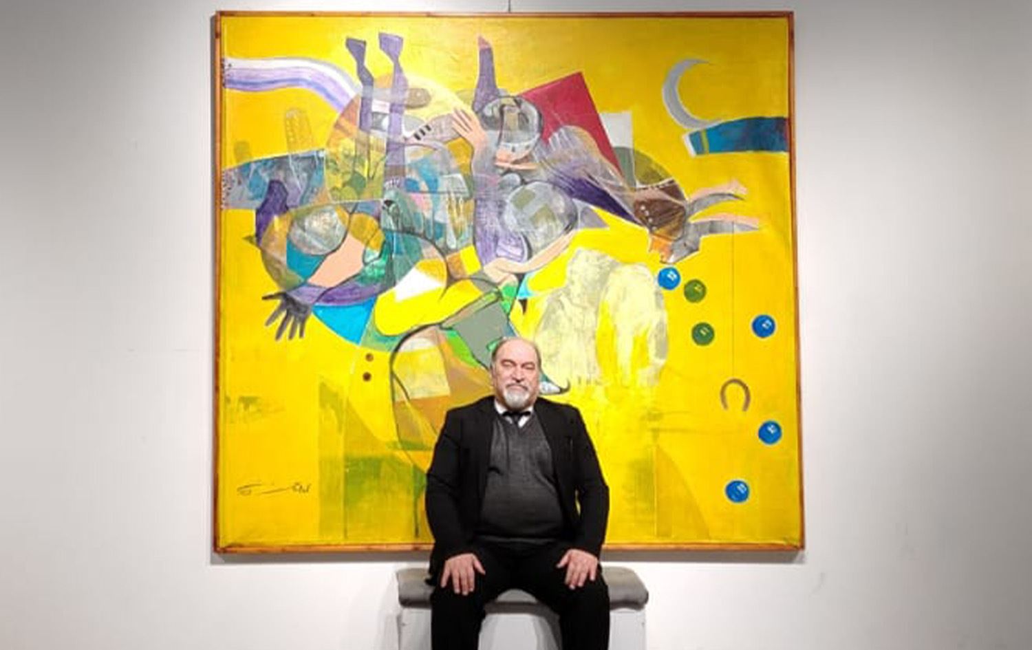 في معرضه الاخير التشكيلي الكوردي محمد فتاح لرووداو: بيئة كوردستان منحتني طاقة لونية مدهشة 