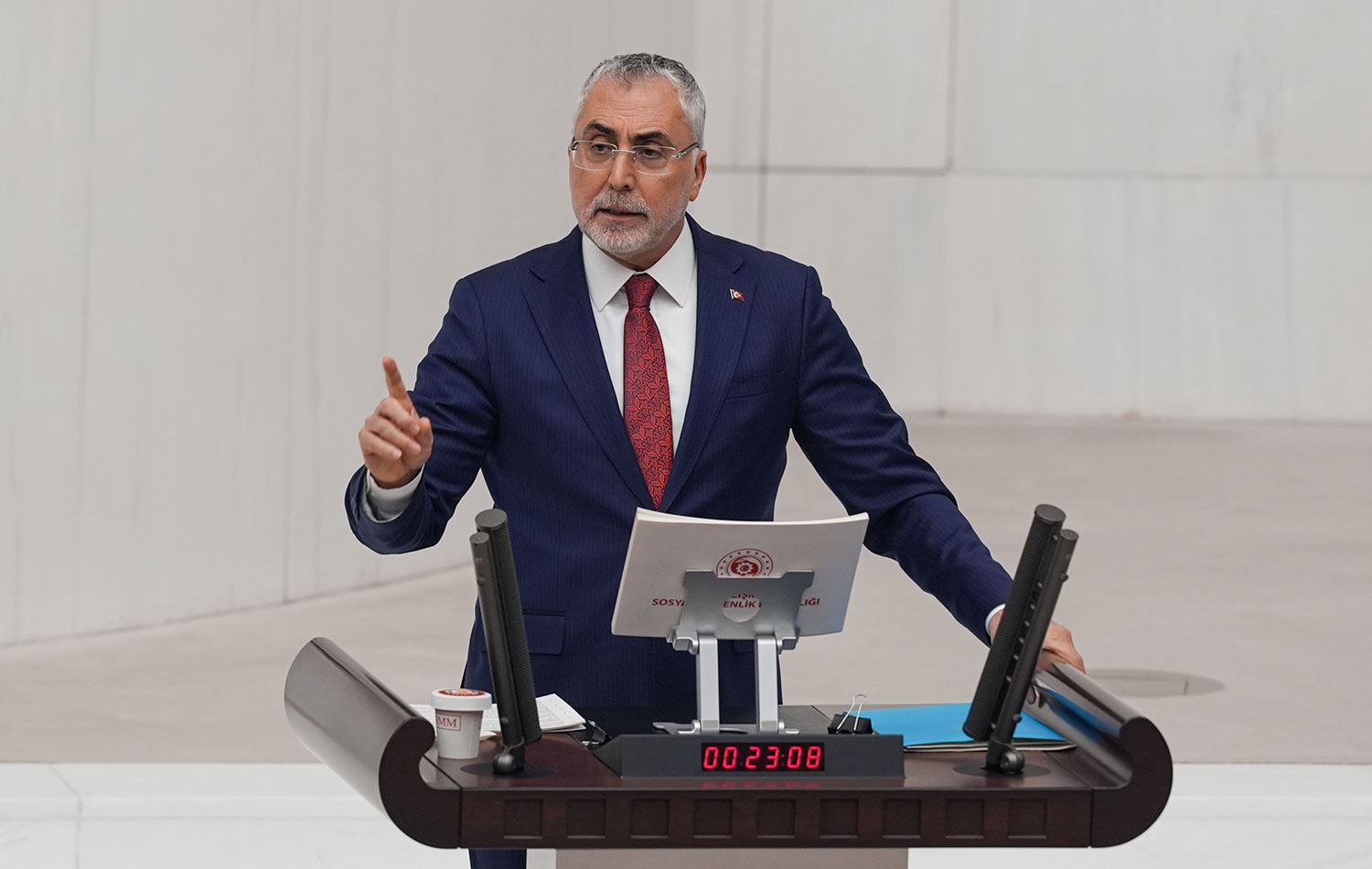 SGK'ye bin sözleşmeli personel alınacak