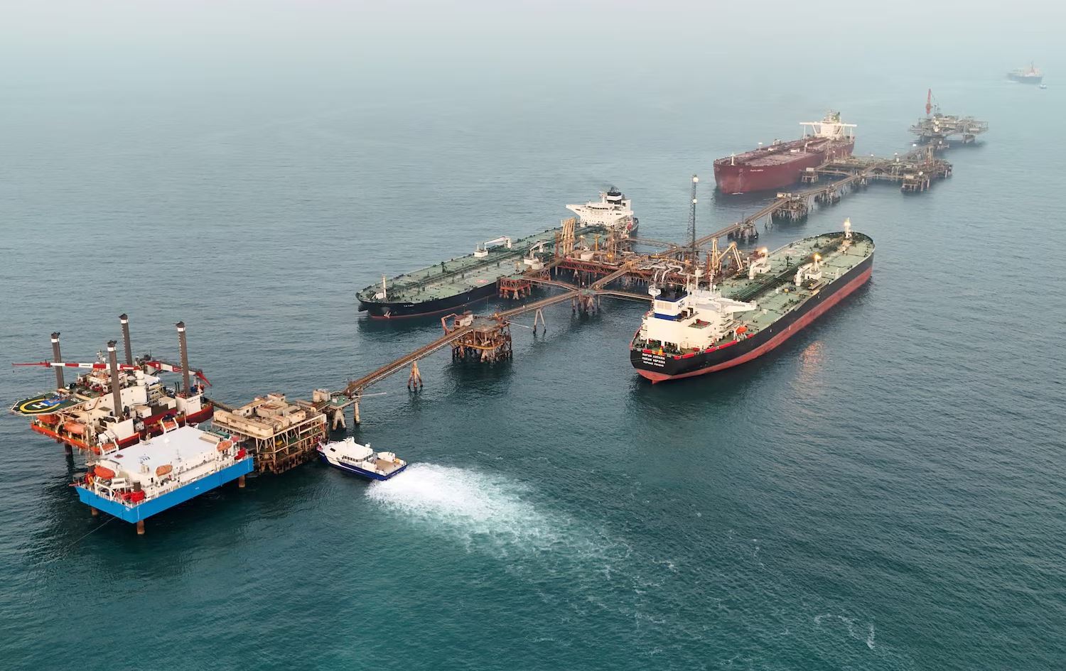 عێراق لە 9 مانگدا زیاتر لە 8 ملیۆن تۆن لە بەرهەمەکانى نەوتی هەناردە کردووە