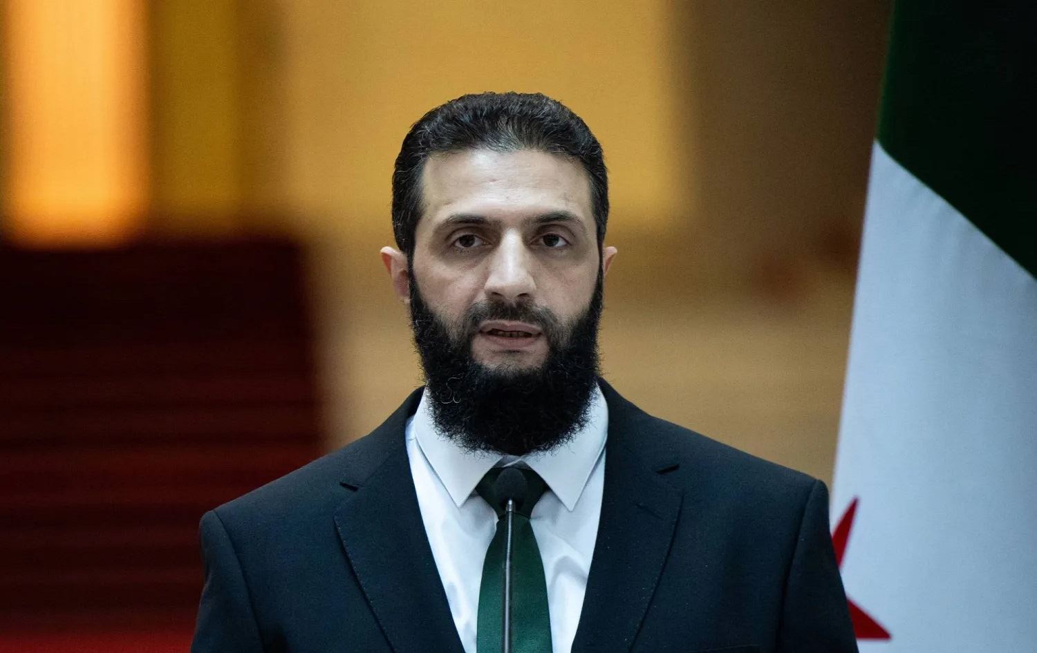 ئەحمەد شەرع: ئەمڕۆ یەکەم رۆژی بێ سزایە بۆ سووریا؛ سەردەمی ئازار رۆیشت و کاتی بنیاتنانە