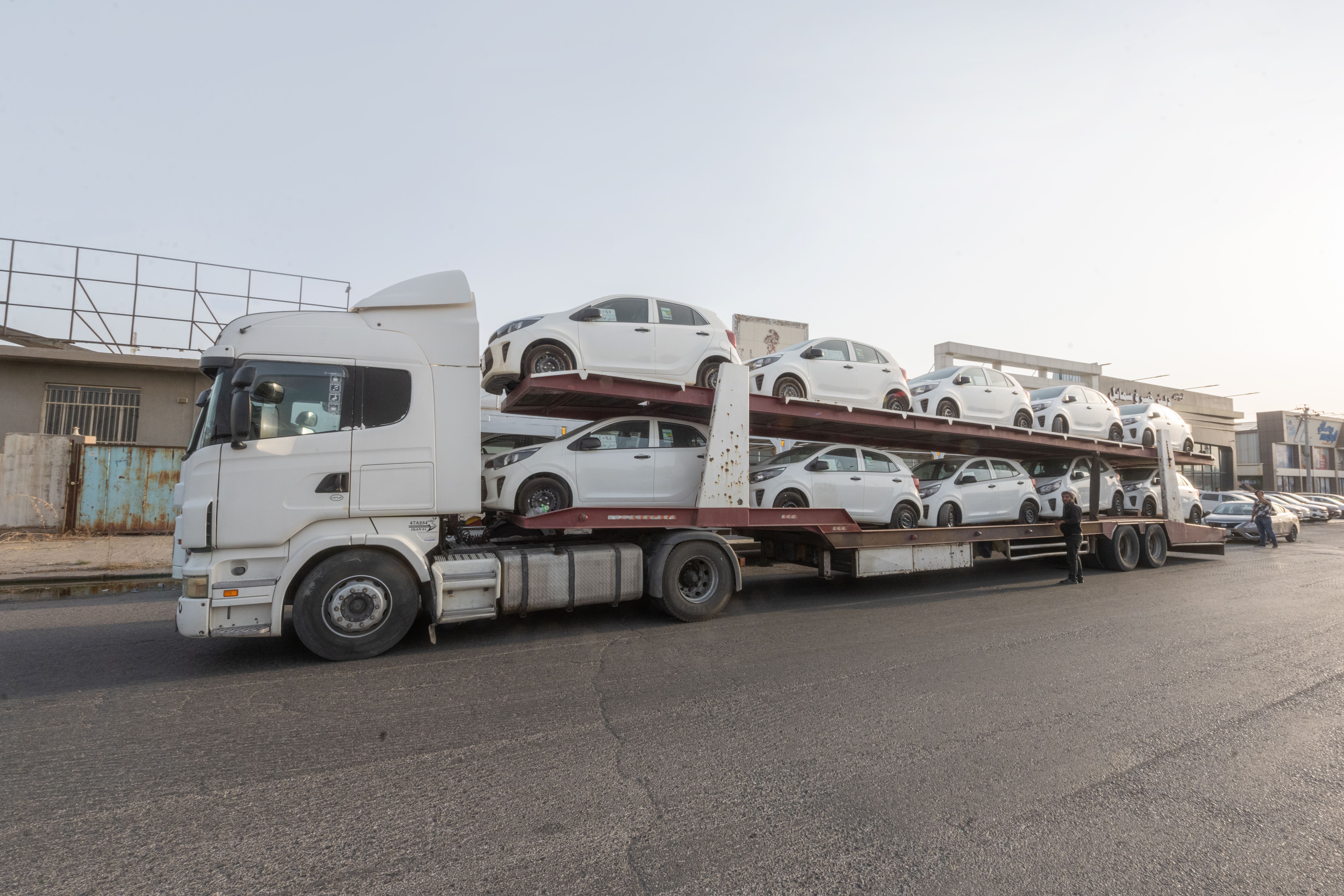 سيارات مستوردة في إقليم كوردستان - رووداو  