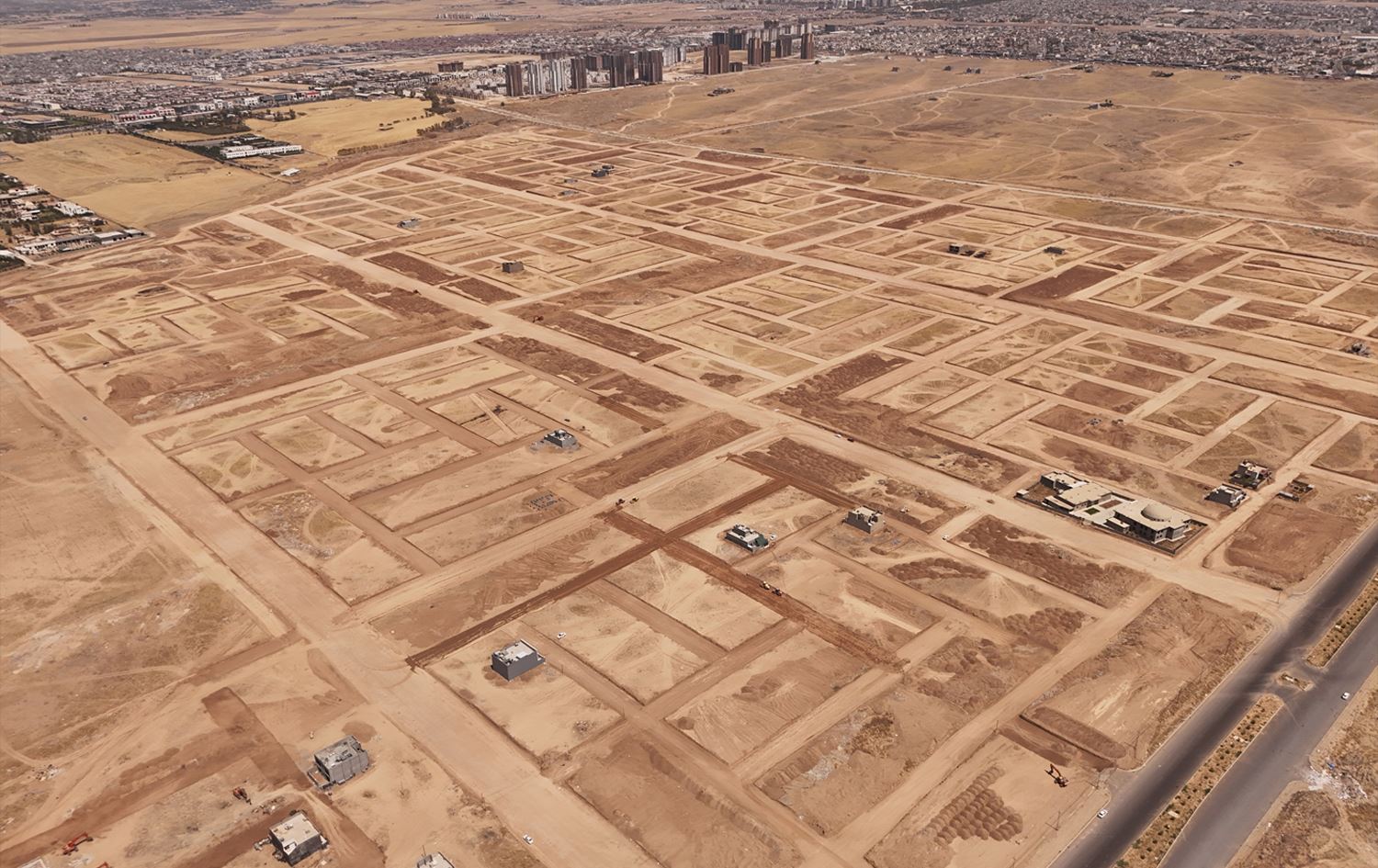 ژمارەیەک پارچەزەوی لە هەولێر. وێنە: بڵند تاهیر - رووداو