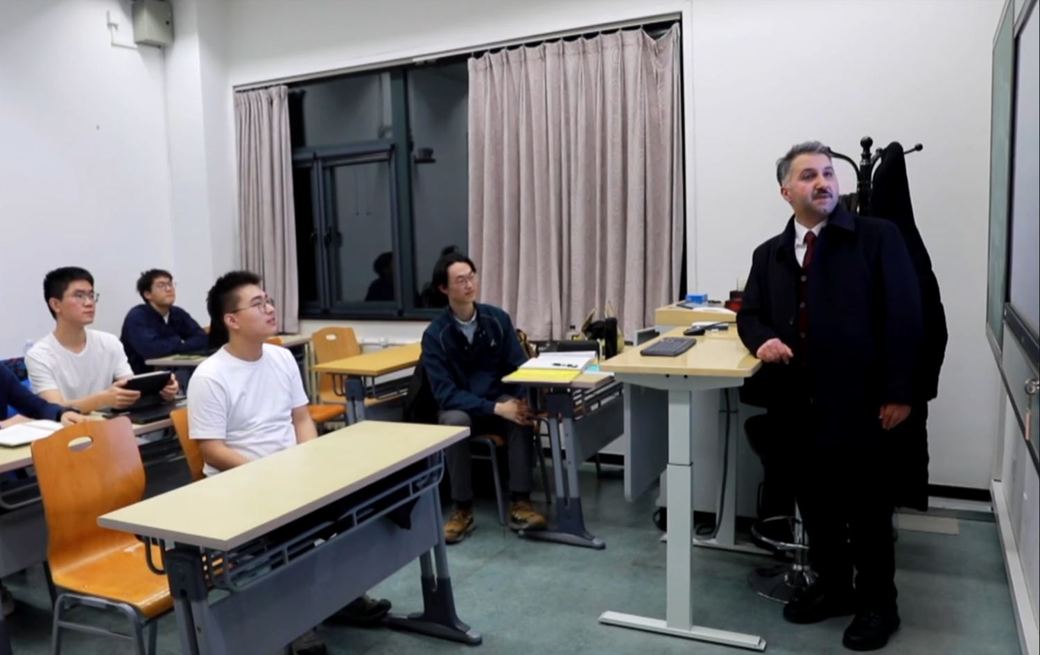 Xwendekarên Çînî fêrî Kurdî dibin\ Wêne: Ji ber dîmenan, Rûdaw