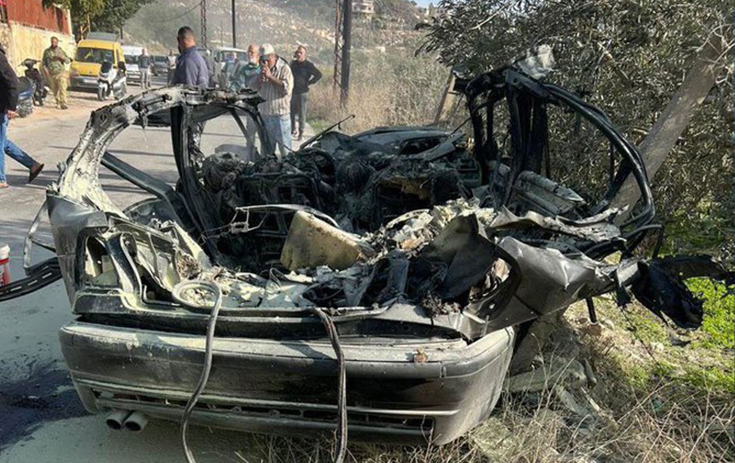 ئیسرائیل باشووری لوبنانی بۆردوومان کرد و سێ کەس کوژران