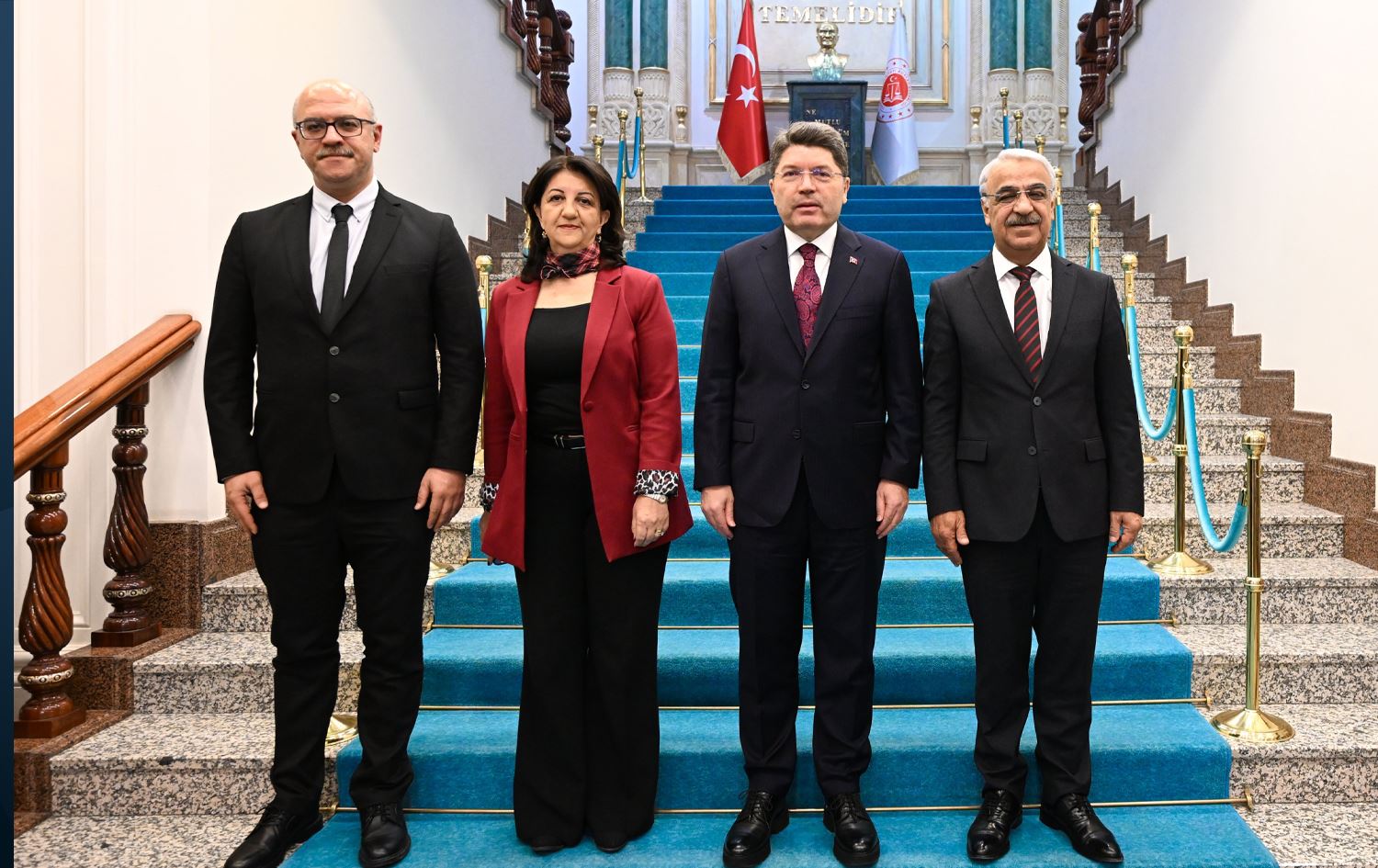 Hevdîtina Heyeta Îmraliyê û Yilmaz Tunç / Wêne:  Wezareta Dadê