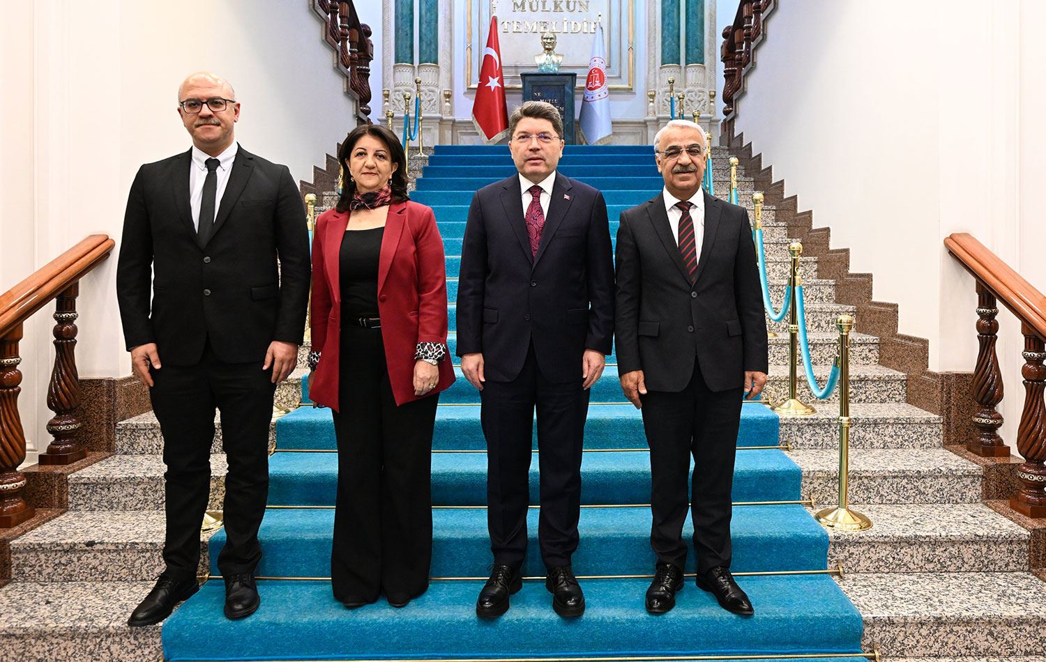 İmralı heyeti Bakan Tunç ile görüştü.