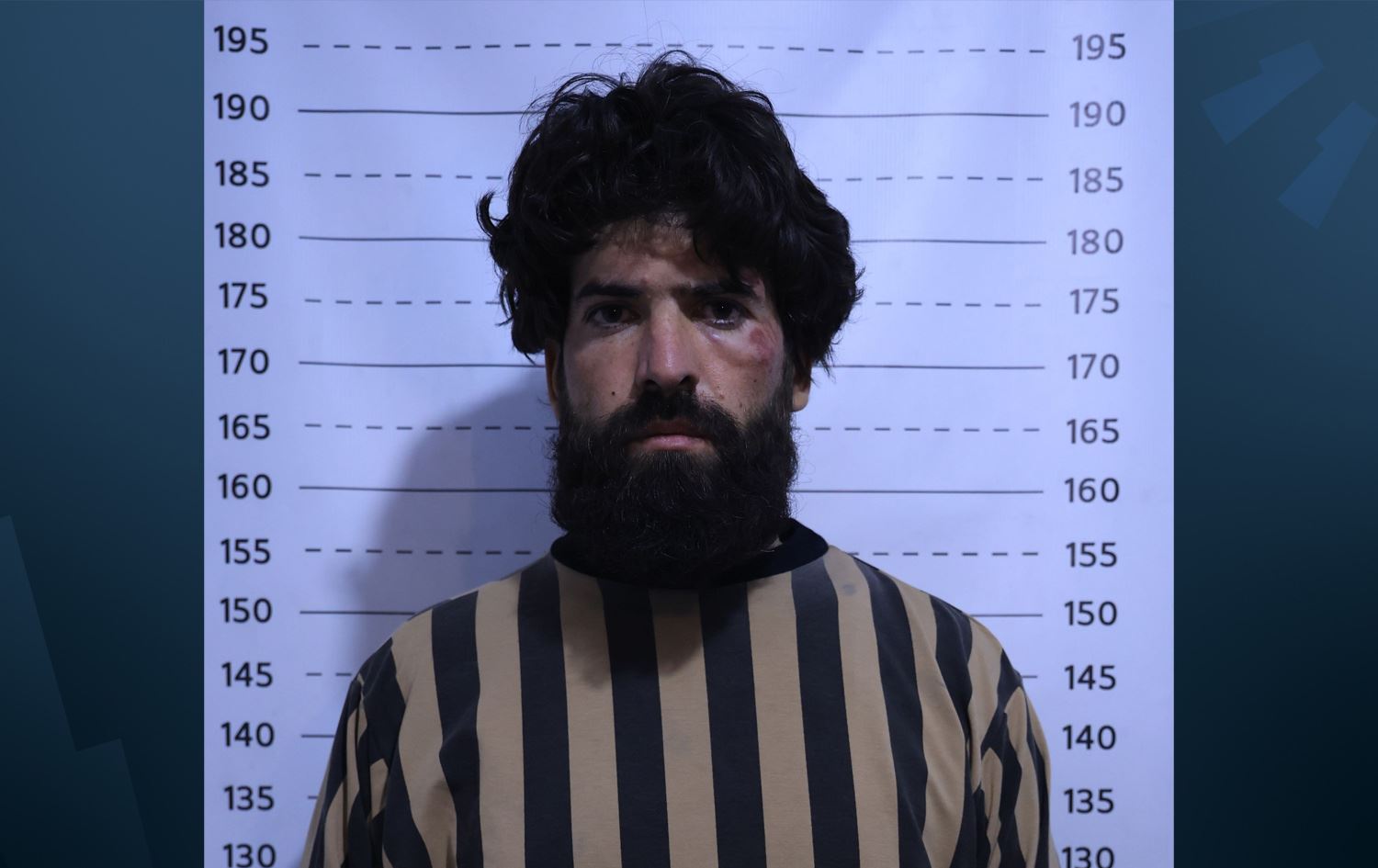 وەزارەتی ناوخۆی سووریا ئەم وێنەی بڵاوکردووەتەوە و دەڵێت، سەرکردە دەستگیرکراوەکەی داعشە