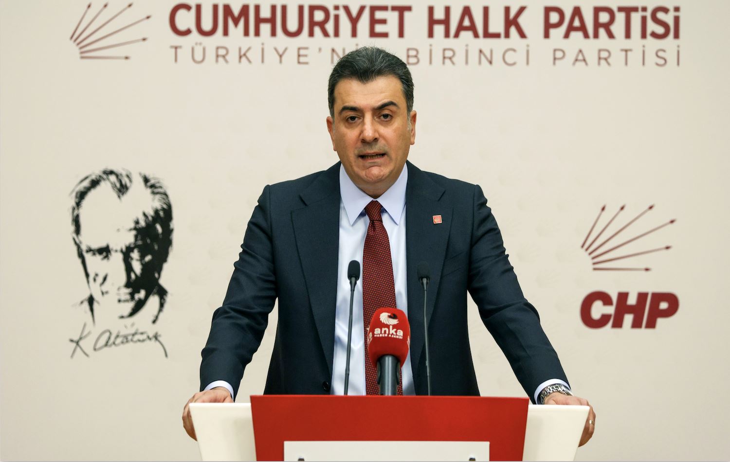 CHP’de Alp–Dikbayır tartışması… Sözcü Emre: Partinin görüşü açıktır