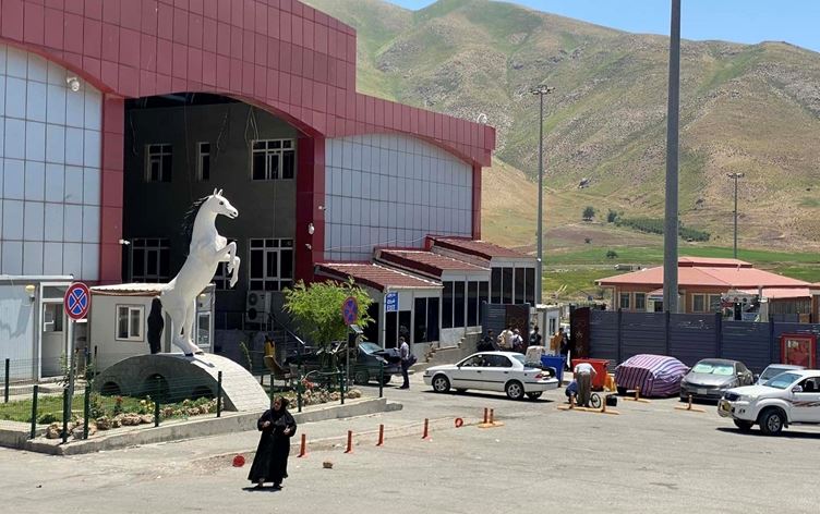 دەروازەی نێودەوڵەتیی حاجی ئۆمەران