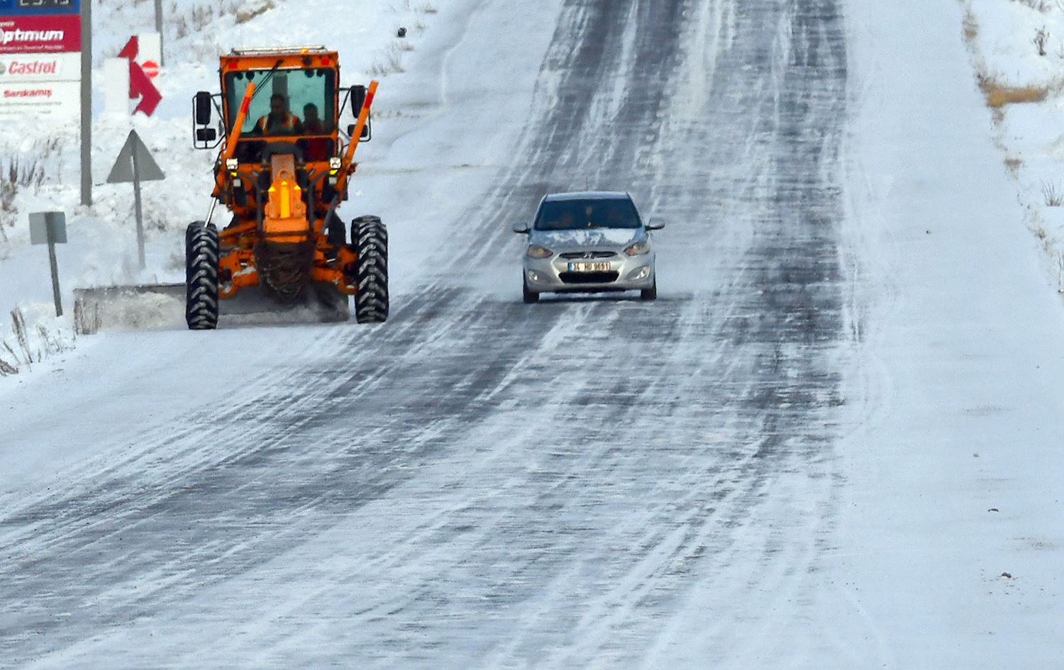 Li Qersê tîmên bejahî rêyan vedikin\ Wêne: AA