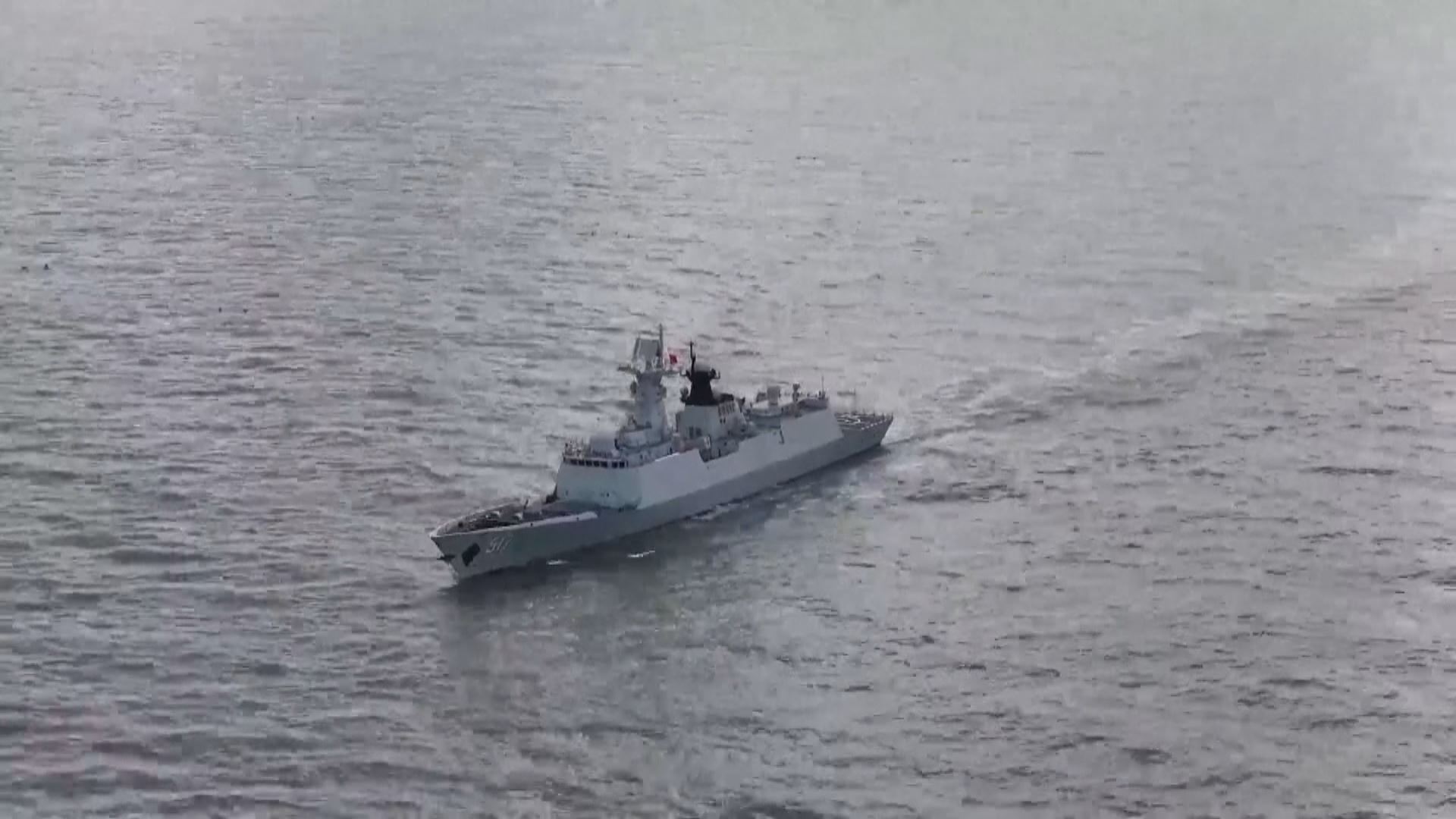 دیمەنێکی مانۆڕەکە