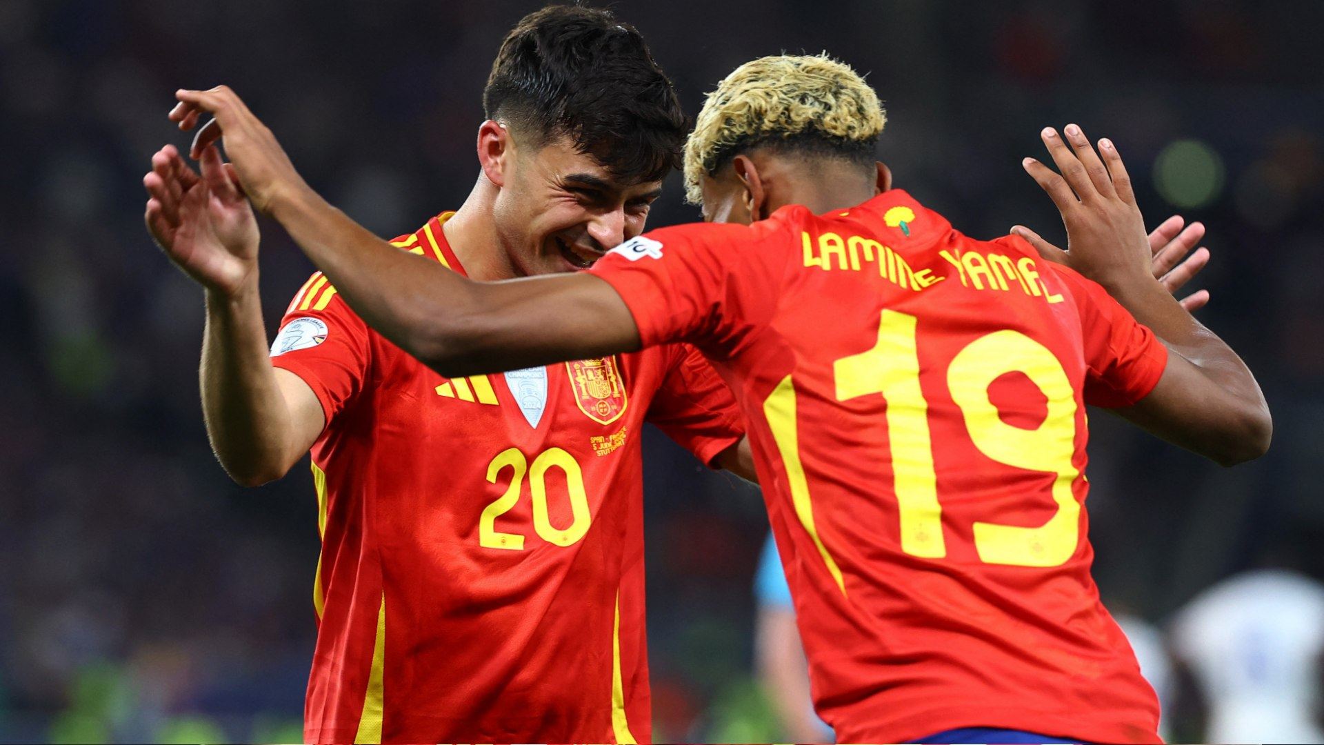 پێدری و لامین یامال