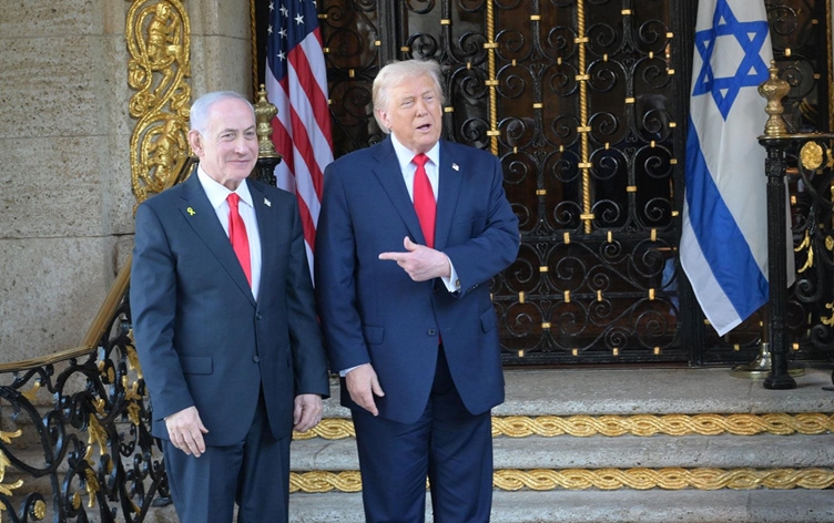 ABD Başkanı Donald Trump, İsrail Başbakanı Binyamin Netanyahu ile ABD'nin Florida eyaletindeki Mar-a-Lago malikanesinde bir araya geldi. / AA