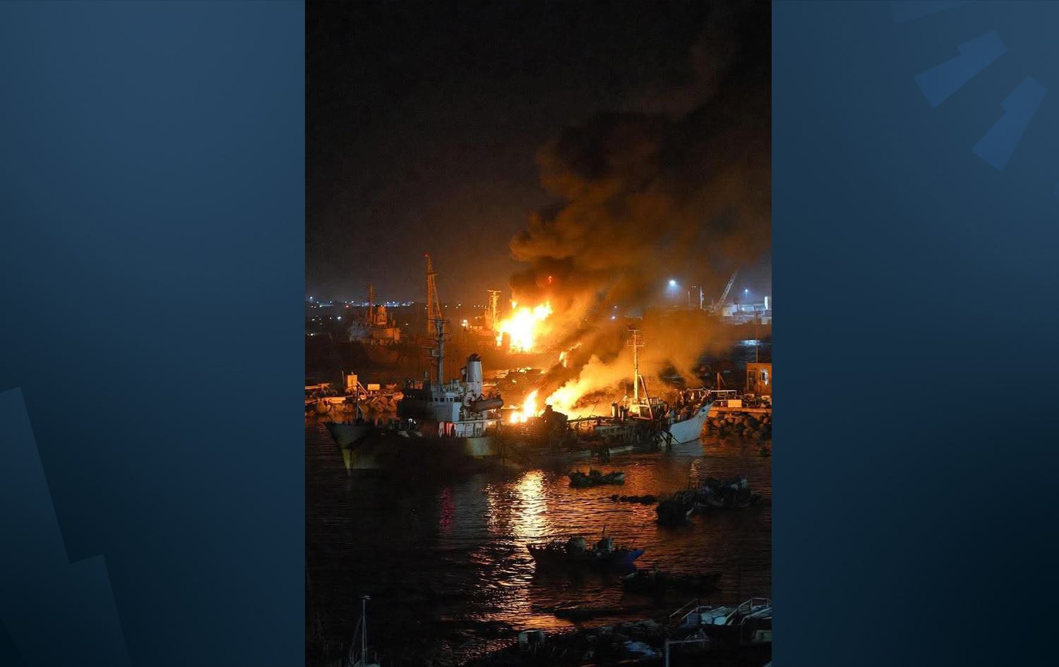 التحالف بقيادة السعودية يستهدف أسلحة آتية من الإمارات في ميناء المكلا