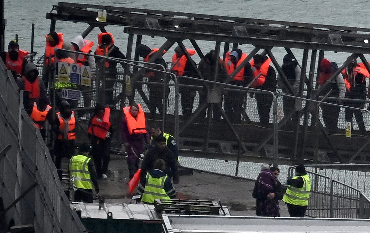 المملكة المتحدة تسجل في 2025 ثاني أعلى عدد من المهاجرين الوافدين عبر المانش منذ 2018 