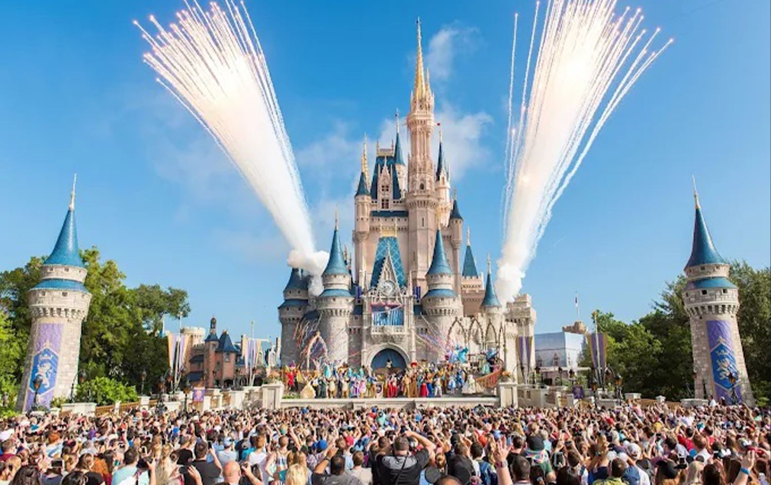 ديزني لاند تعلن تغيير عرض مستوحى من أنديانا جونز جراء إصابة موظف بجروح بليغة