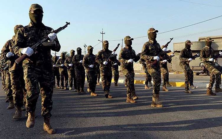 استعراض لفصيل عراقي مسلح- صورة أرشيفية 