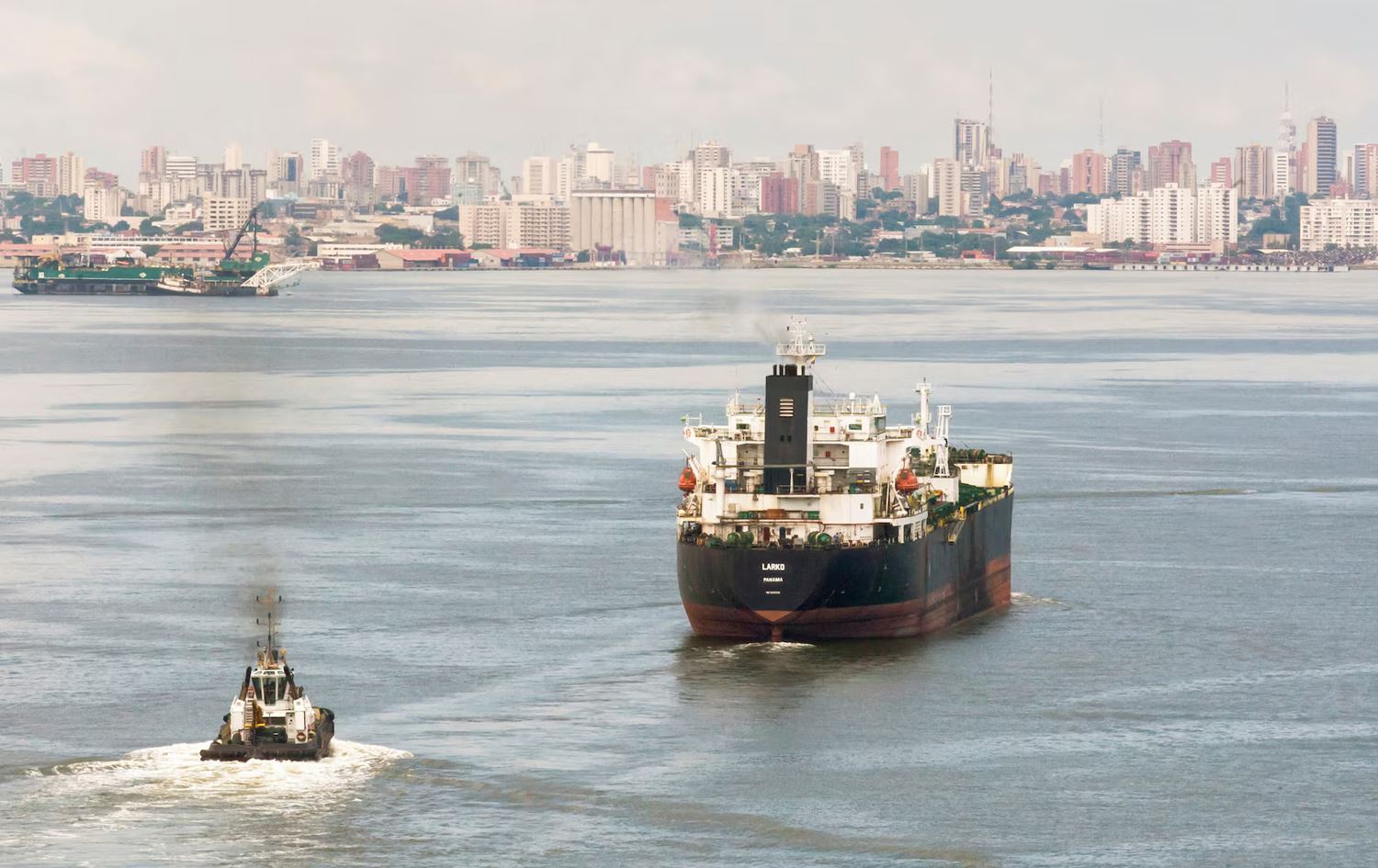 کەشتییەکی نەوتهەڵگری ڤەنزوێلا