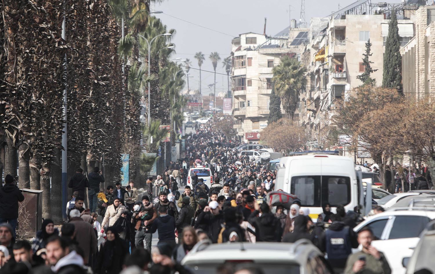 ئاوارەبوونی خەڵک لە گەڕەکەکانی شێخ مەقسوود و ئەشرەفییە. وێنە: Bakr ALkasem / AFP