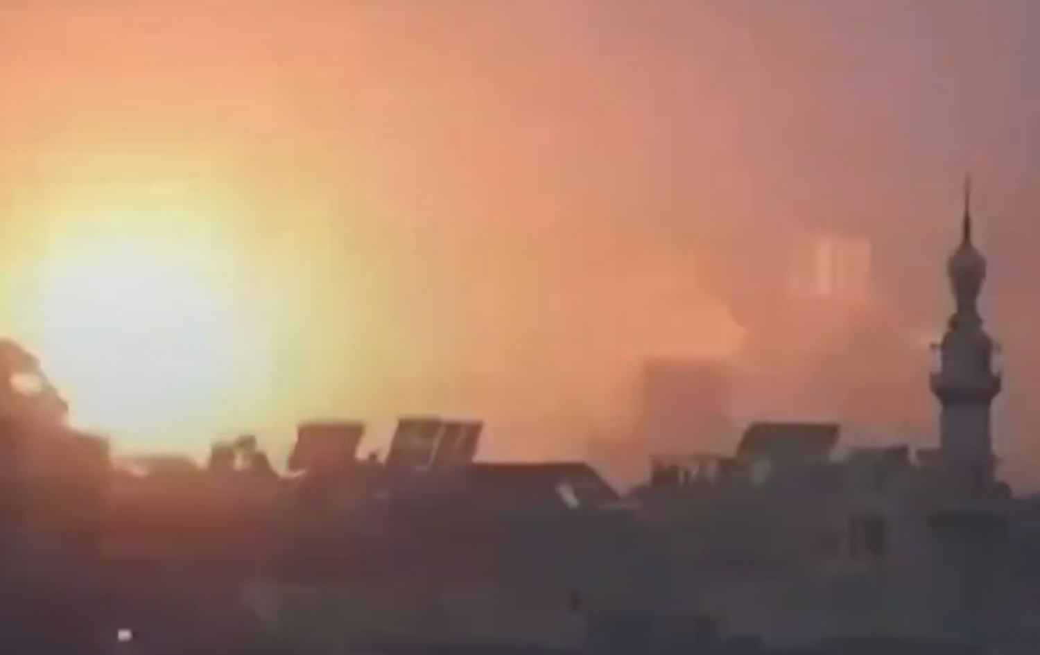 قصف حيي الاشرفية والشيخ مقصود في حلب