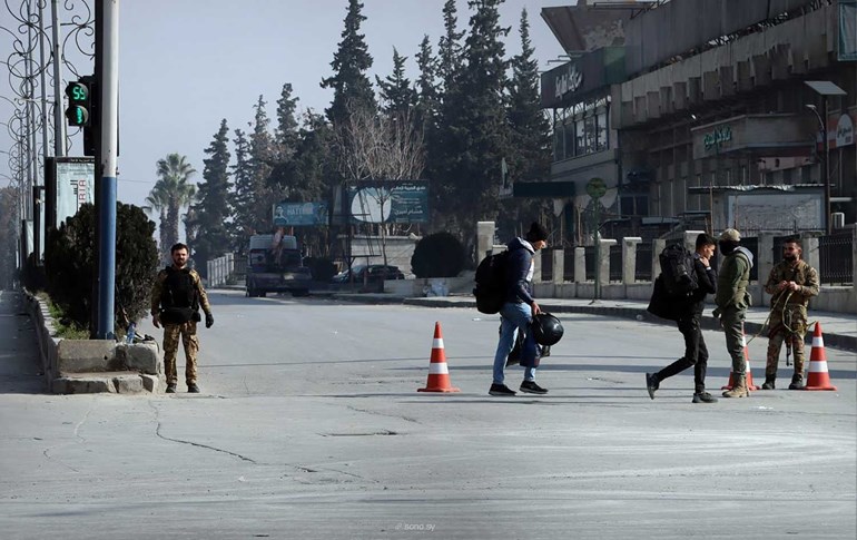 Syrian government forces in the Sheikh Maqsood neighbourhood in northern Aleppo on January 8, 2026. Photo: SANA