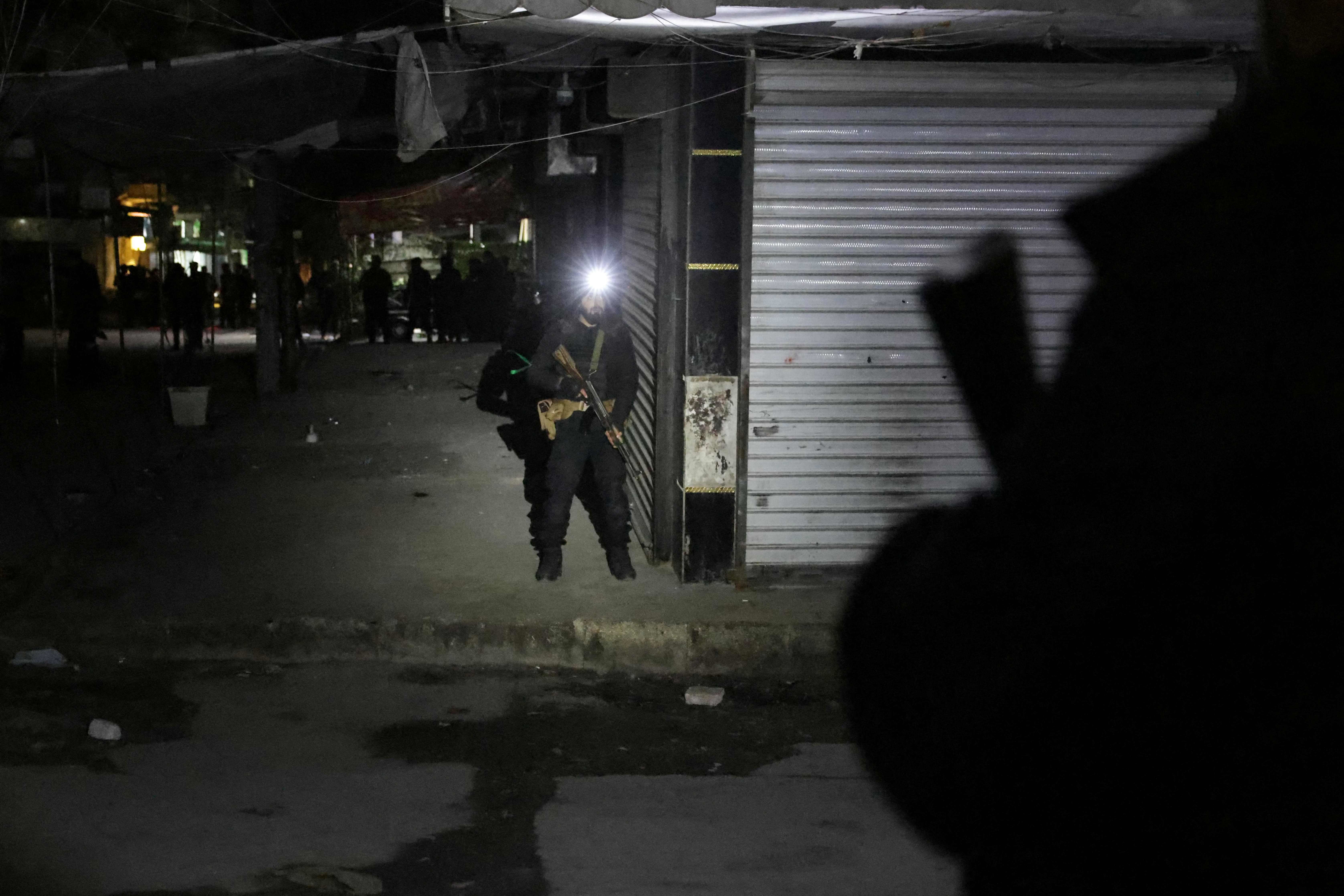 هێزێکی سەر بە حکومەتی سووریا لە حەلەب. وێنە: AFP