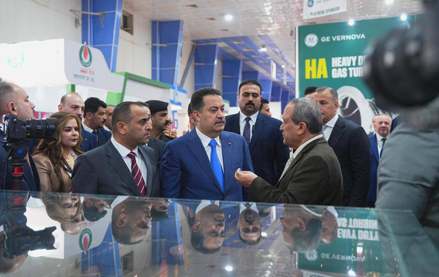 محمد شياع السوداني في معرض طاقة العراق 