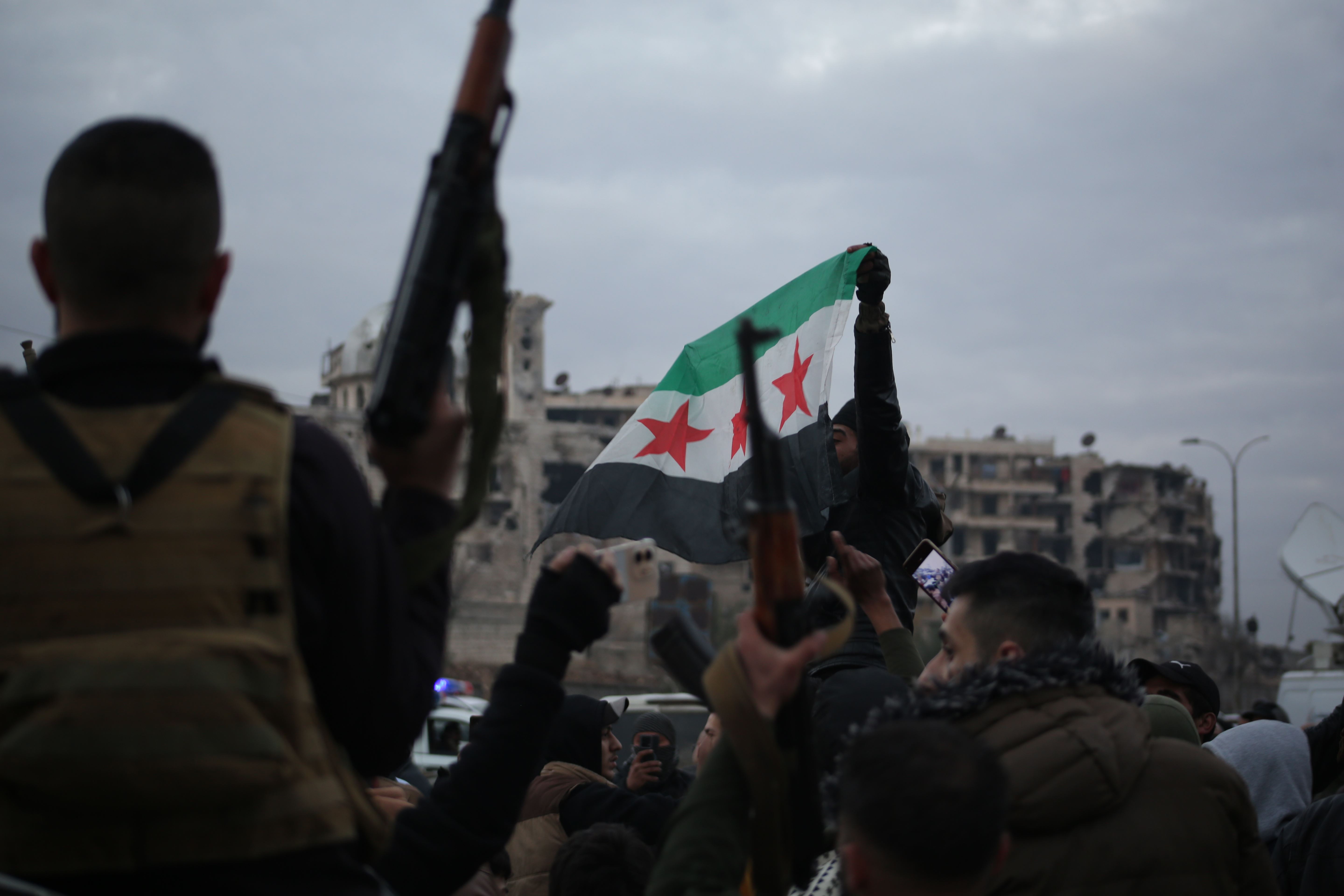 سوپای عەرەبیی سووریا لە گەڕەکی شێخ مەقسوود. وێنە: AA