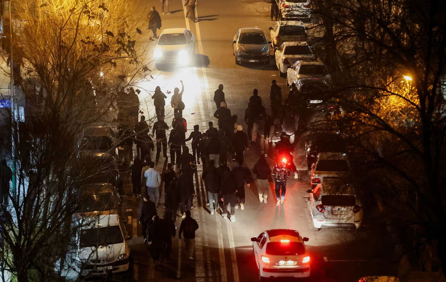 Foto: Tahran'daki gösterilerden bir an. / Stringer/WANA aracılığıyla Reuters 