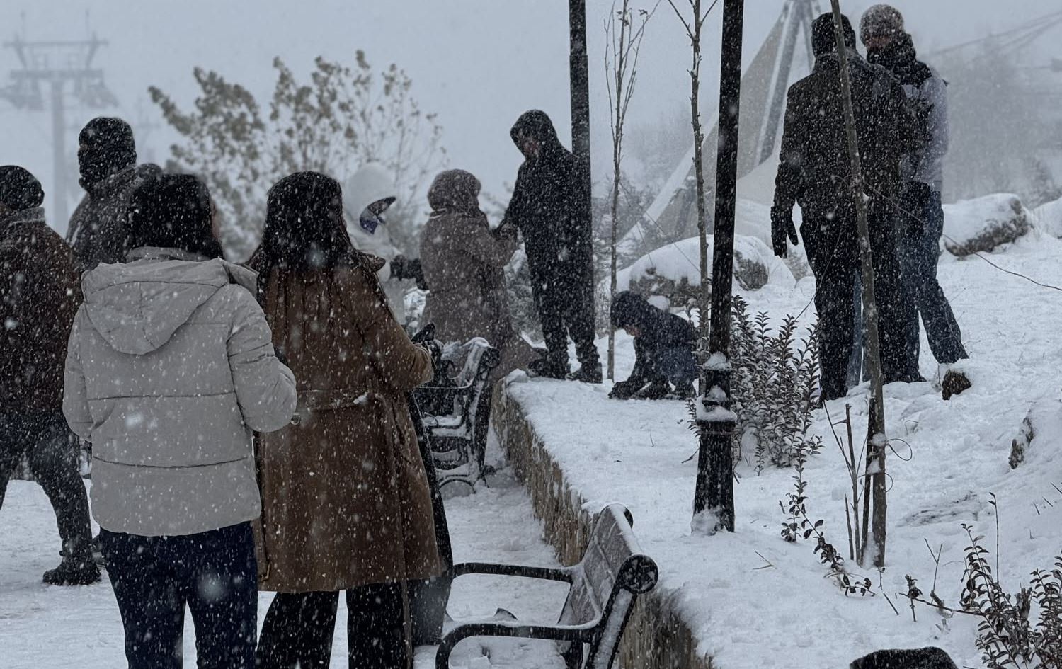 سائحون في جبل كورك