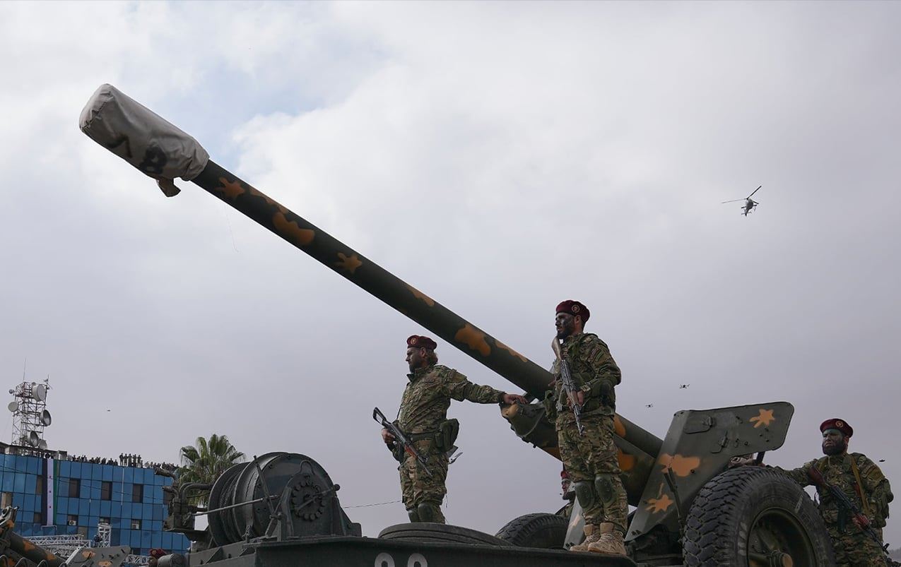 چەکدارانی سوپای عەرەبیی سووریا: وێنەکە: AP