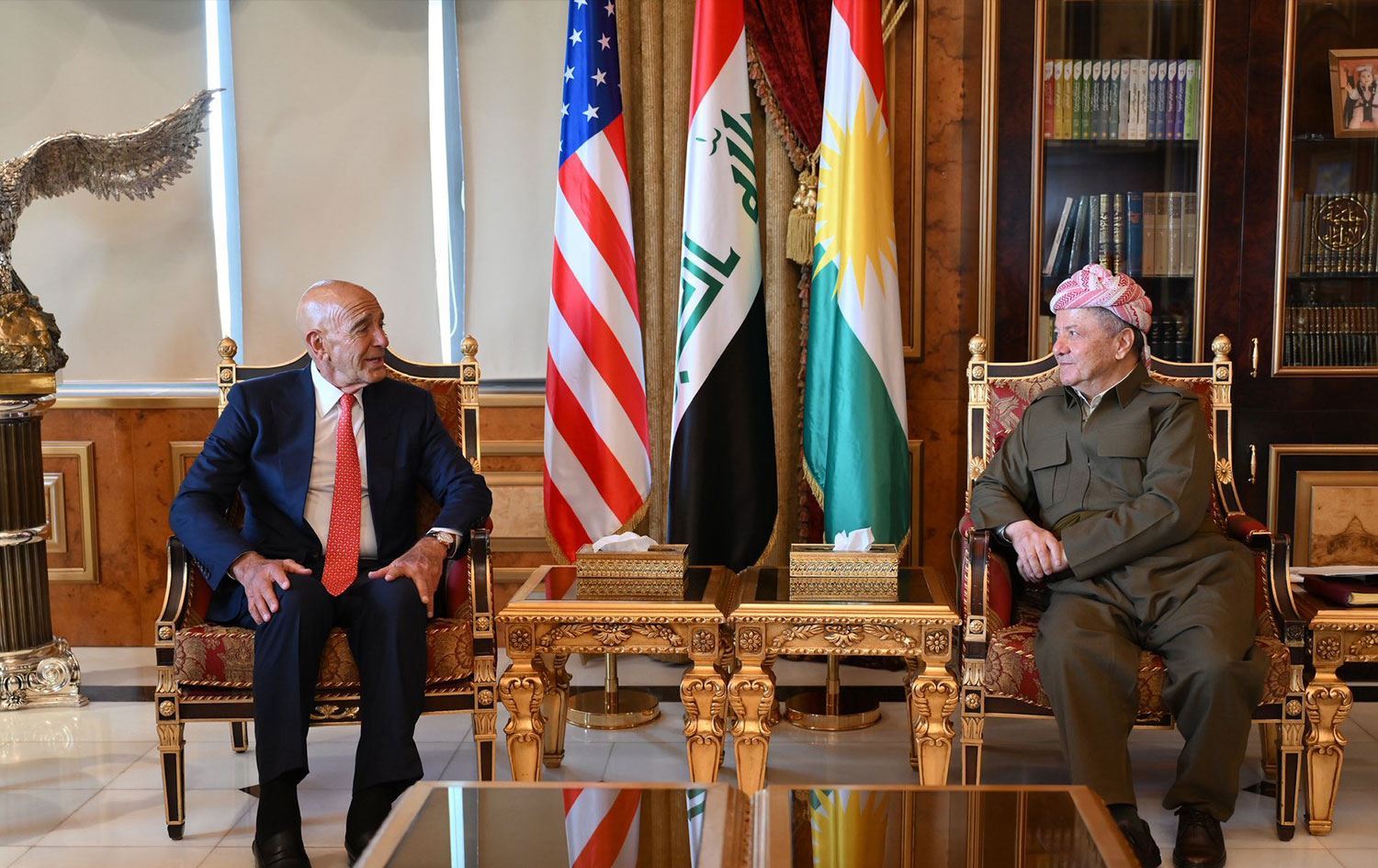 Serok Mespûd Barzanî û Tom Barrack civiyanWêne: Baregeha Barzanî