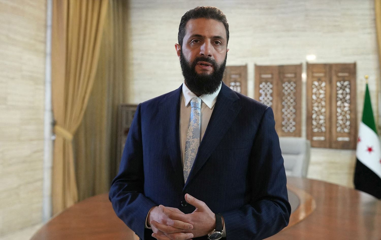 الشرع يدعو إلى وقف كامل لإطلاق النار بموجب الاتفاق مع قسد