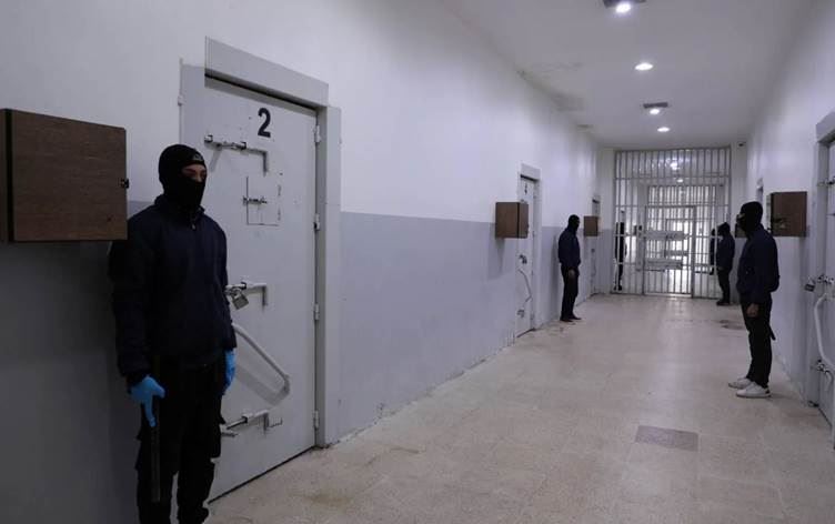 Komeke şervanên HSDyê li Girtîgeha Hisîçayê ne\ Wêne: Reuters