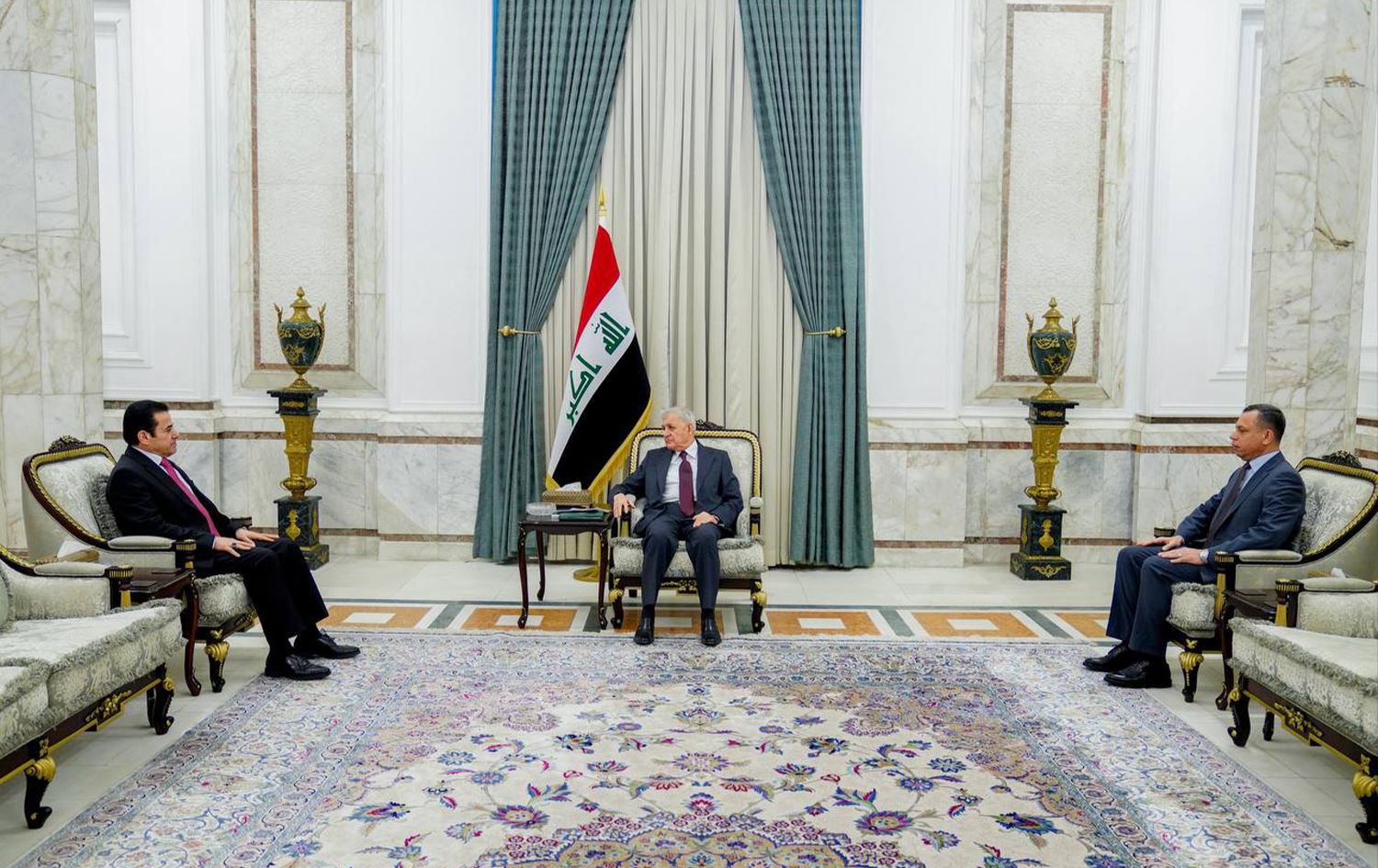 الرئيس العراقي عبد اللطيف رشيد يلتقي مستشار الأمن القومي ورئيس جهاز المخابرات