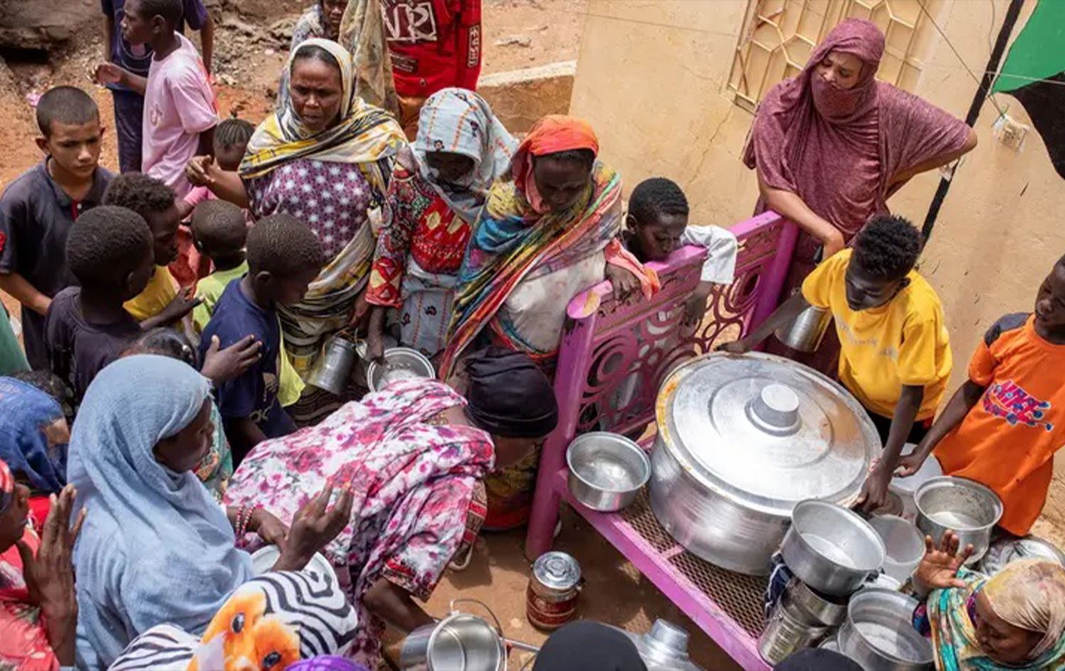 نازحات سودانيات