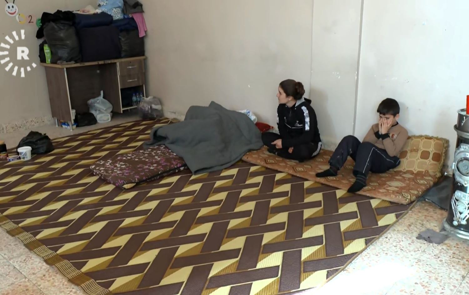 ئەو خێزانە دەڵێن، خواردن نییە بیدەن بە منداڵەکانیشیان