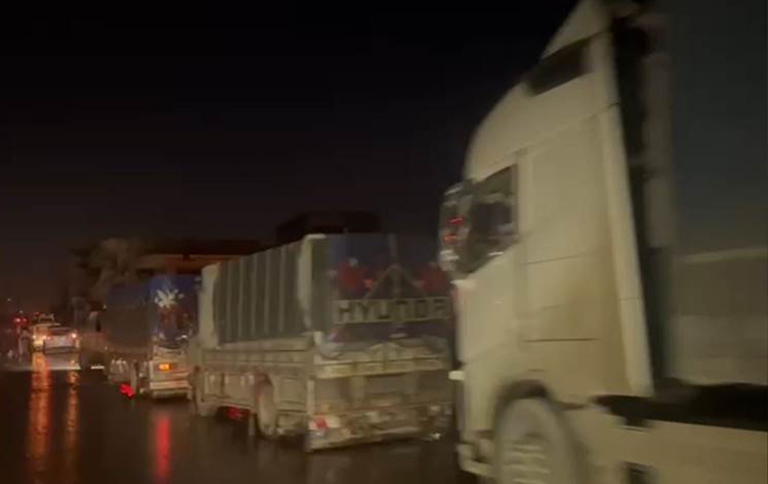 Kobani için acil çağrı: ‘100 bin sığınmacı kuşatma altındaki kente sığındı’  